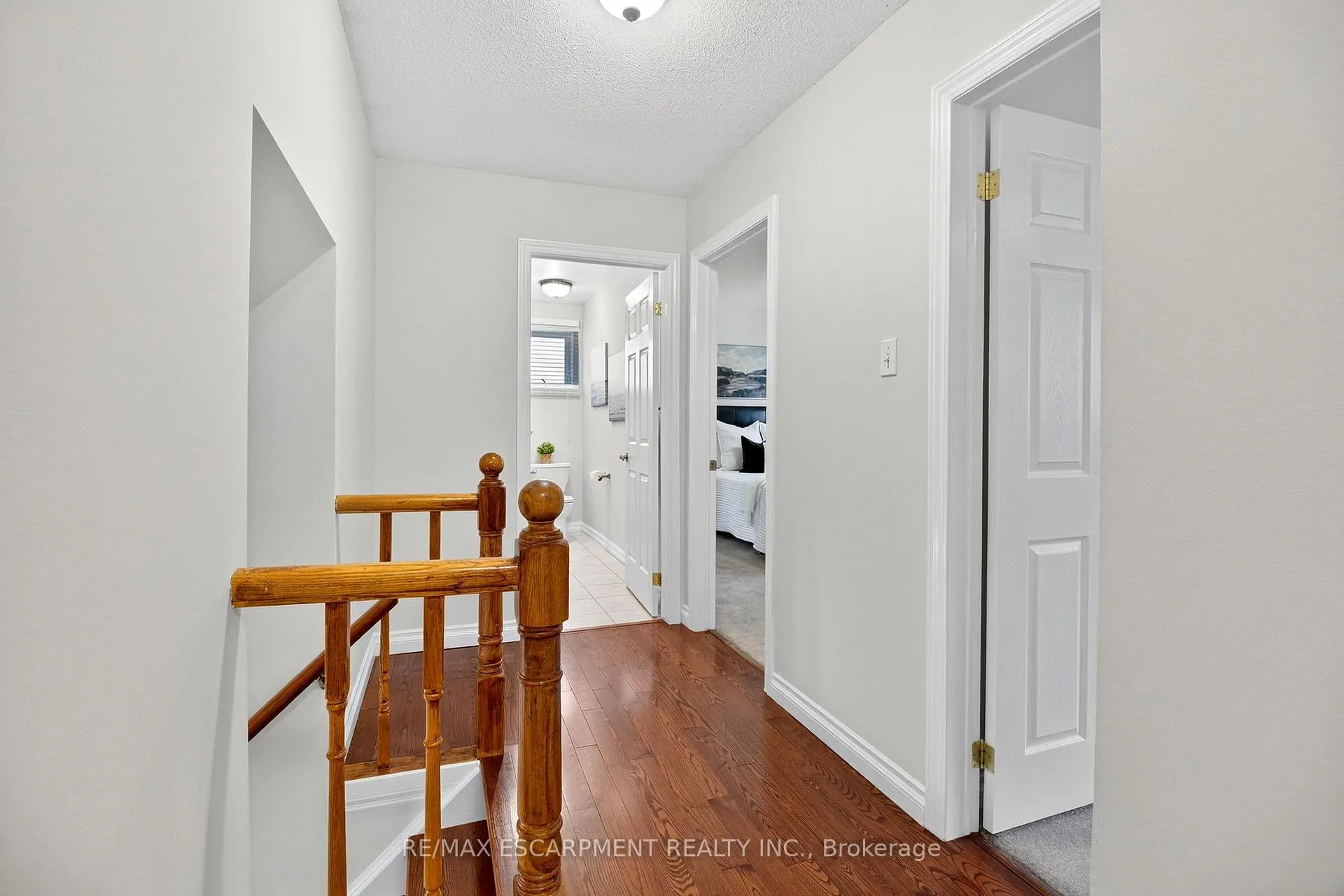 Photo 29 of 150 Solomon Crescent, Hamilton, Trenholme — HOMEH