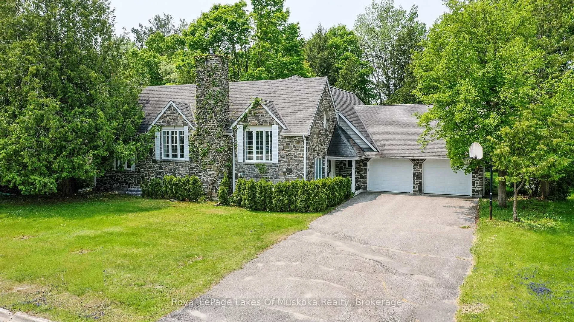 Photo 1 of 17 Sadler Drive, Bracebridge, Monck (Bracebridge) — HOMEH