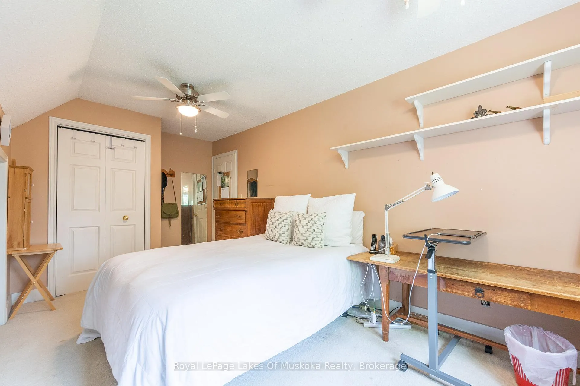 Photo 25 of 17 Sadler Drive, Bracebridge, Monck (Bracebridge) — HOMEH