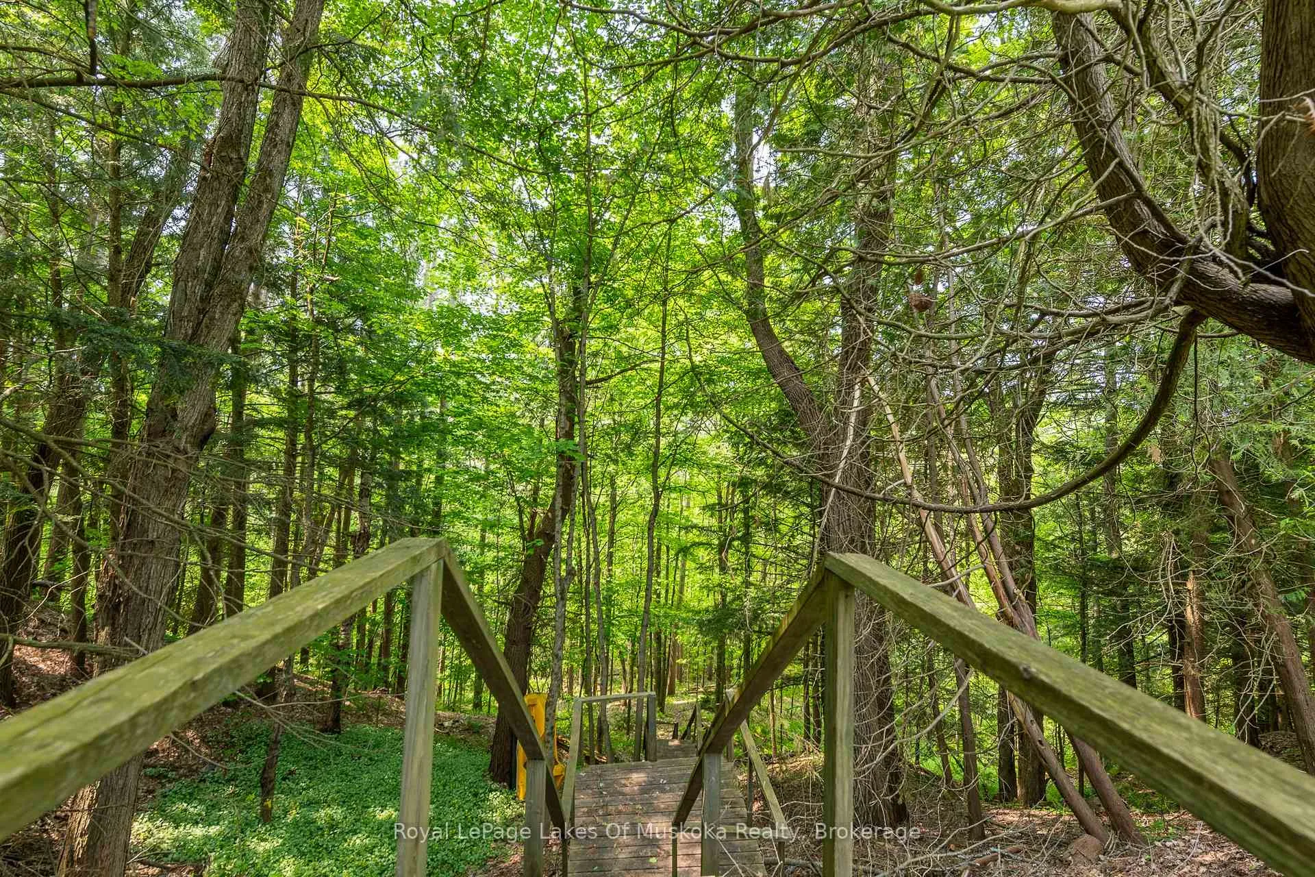 Photo 37 of 17 Sadler Drive, Bracebridge, Monck (Bracebridge) — HOMEH
