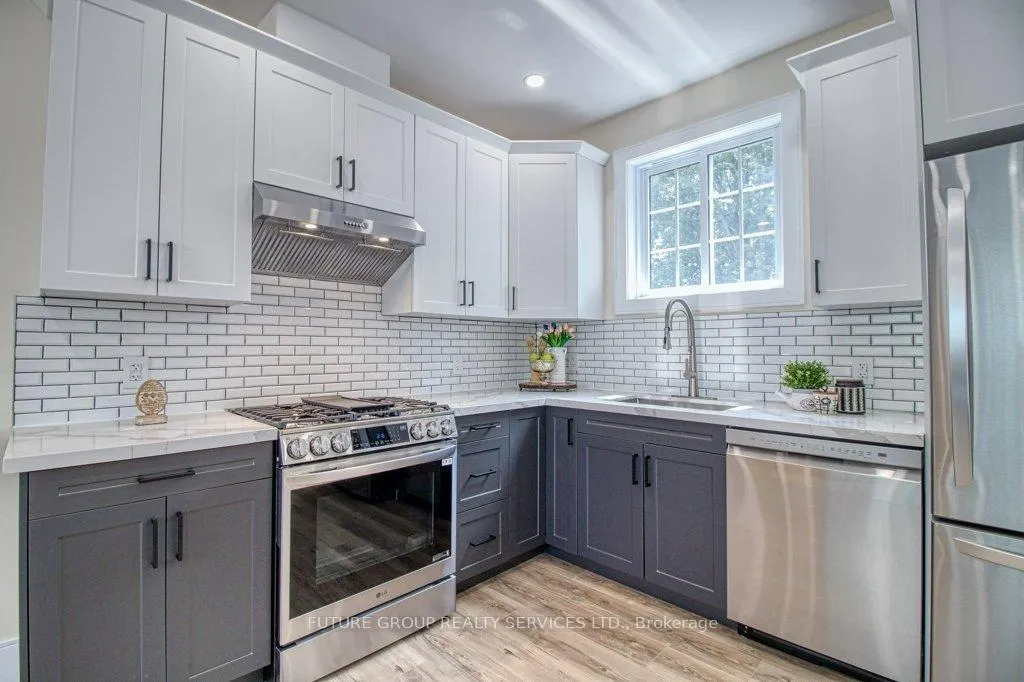 Photo 8 of 109 Penrose Street, Sarnia — HOMEH