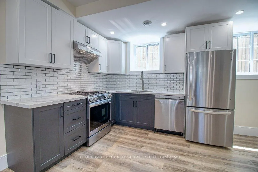 Photo 14 of 109 Penrose Street, Sarnia — HOMEH