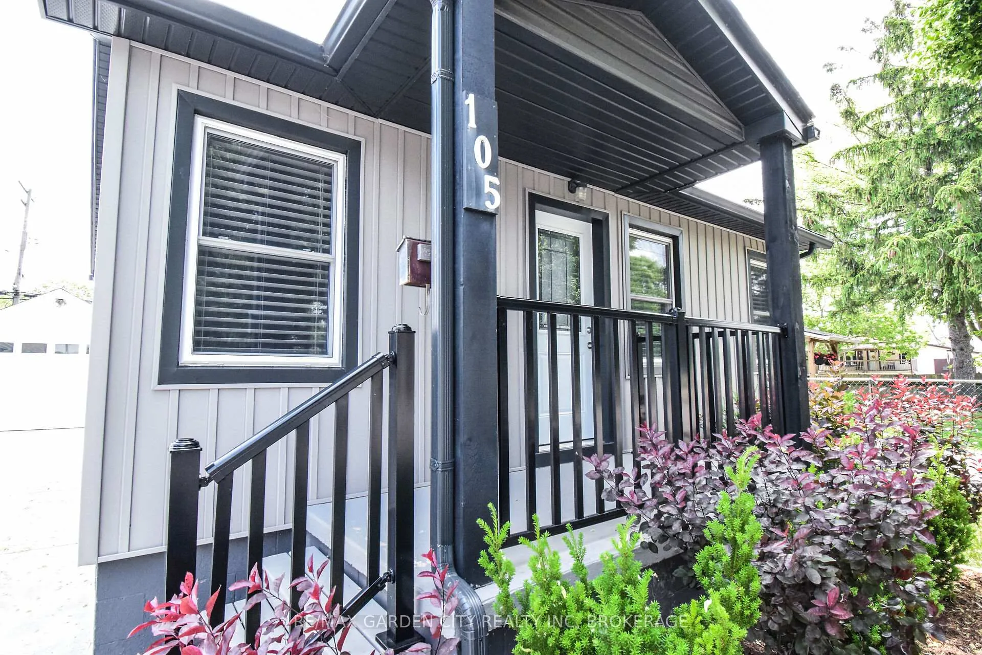 Photo 4 of 105 Mcarthur Avenue, Welland, Lincoln/Crowland — HOMEH