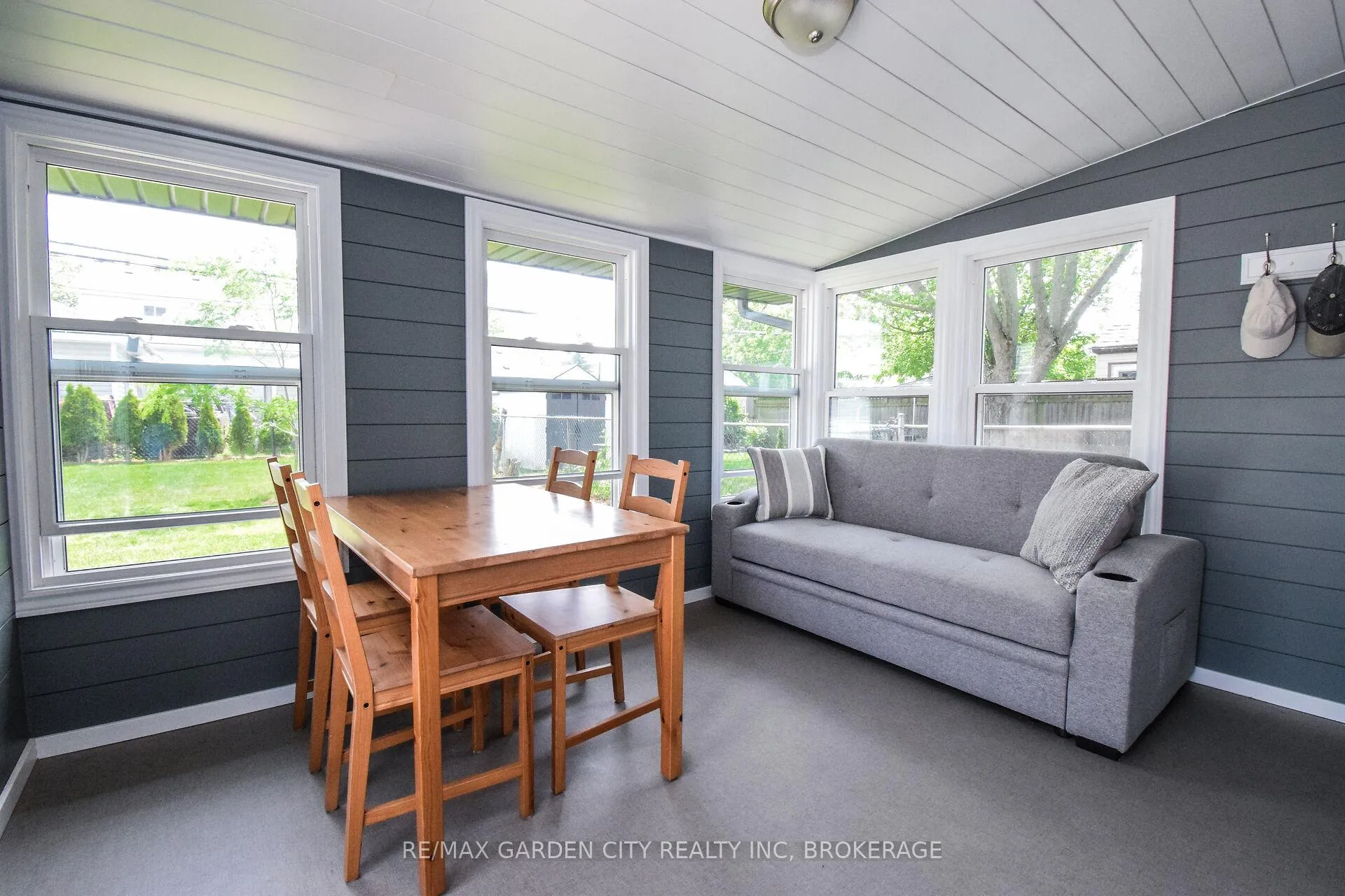 Photo 28 of 105 Mcarthur Avenue, Welland, Lincoln/Crowland — HOMEH