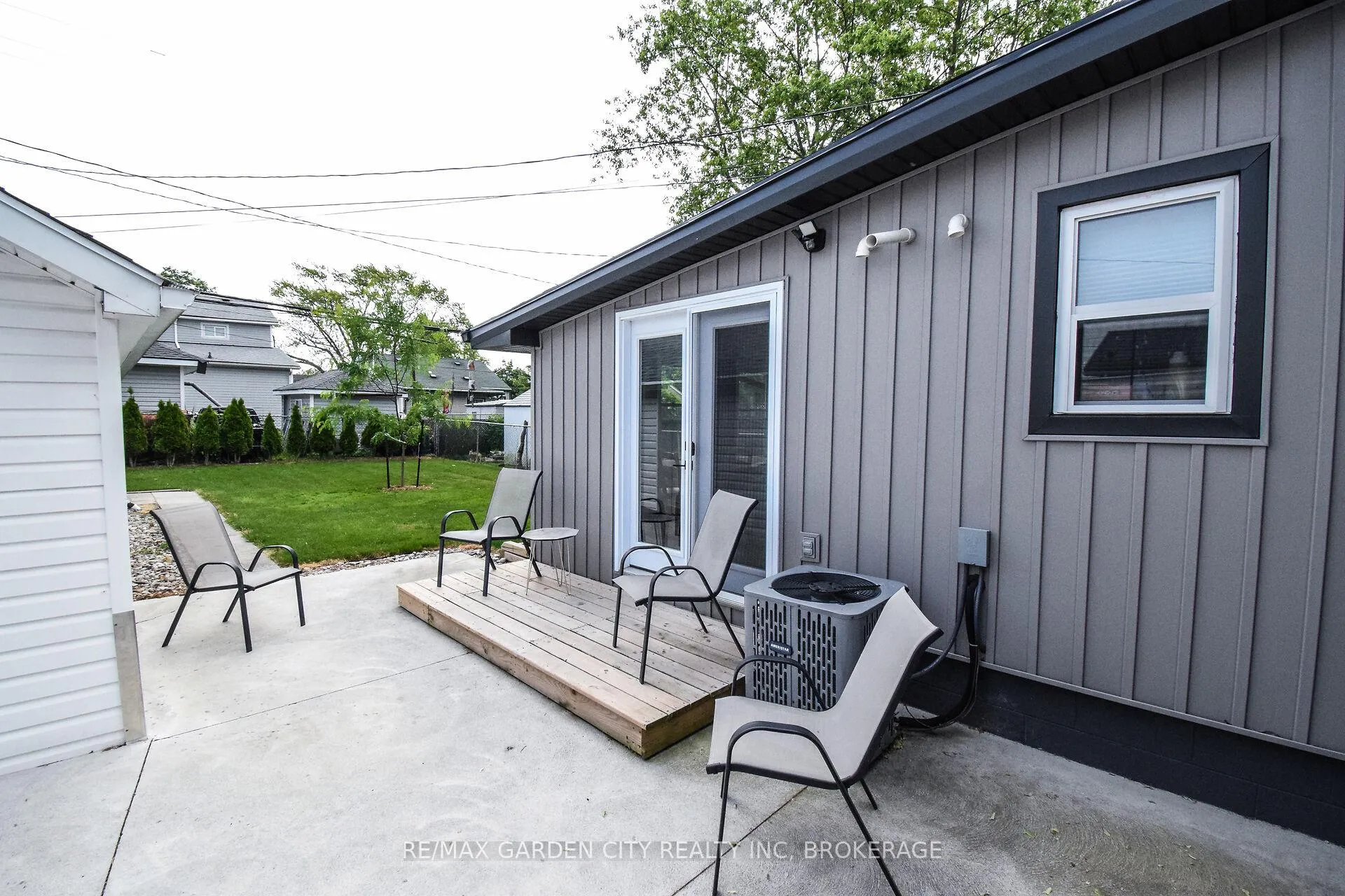 Photo 34 of 105 Mcarthur Avenue, Welland, Lincoln/Crowland — HOMEH
