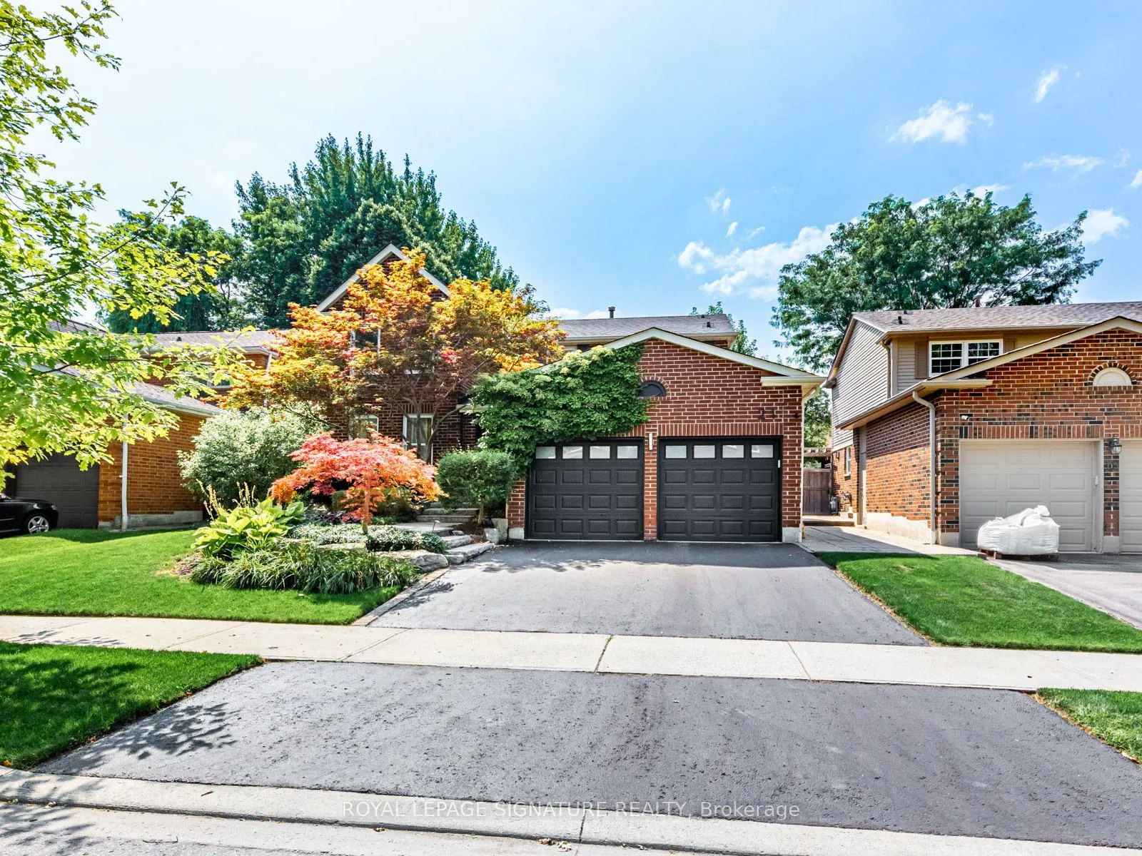 Photo 1 of 21 Emeline Crescent, Markham, Markham Village — HOMEH