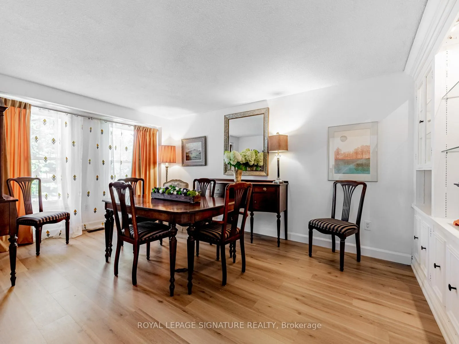 Photo 6 of 21 Emeline Crescent, Markham, Markham Village — HOMEH