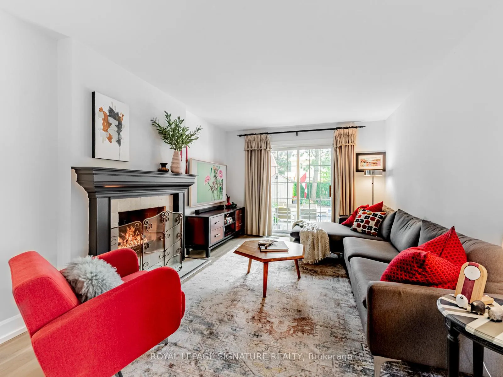 Photo 8 of 21 Emeline Crescent, Markham, Markham Village — HOMEH