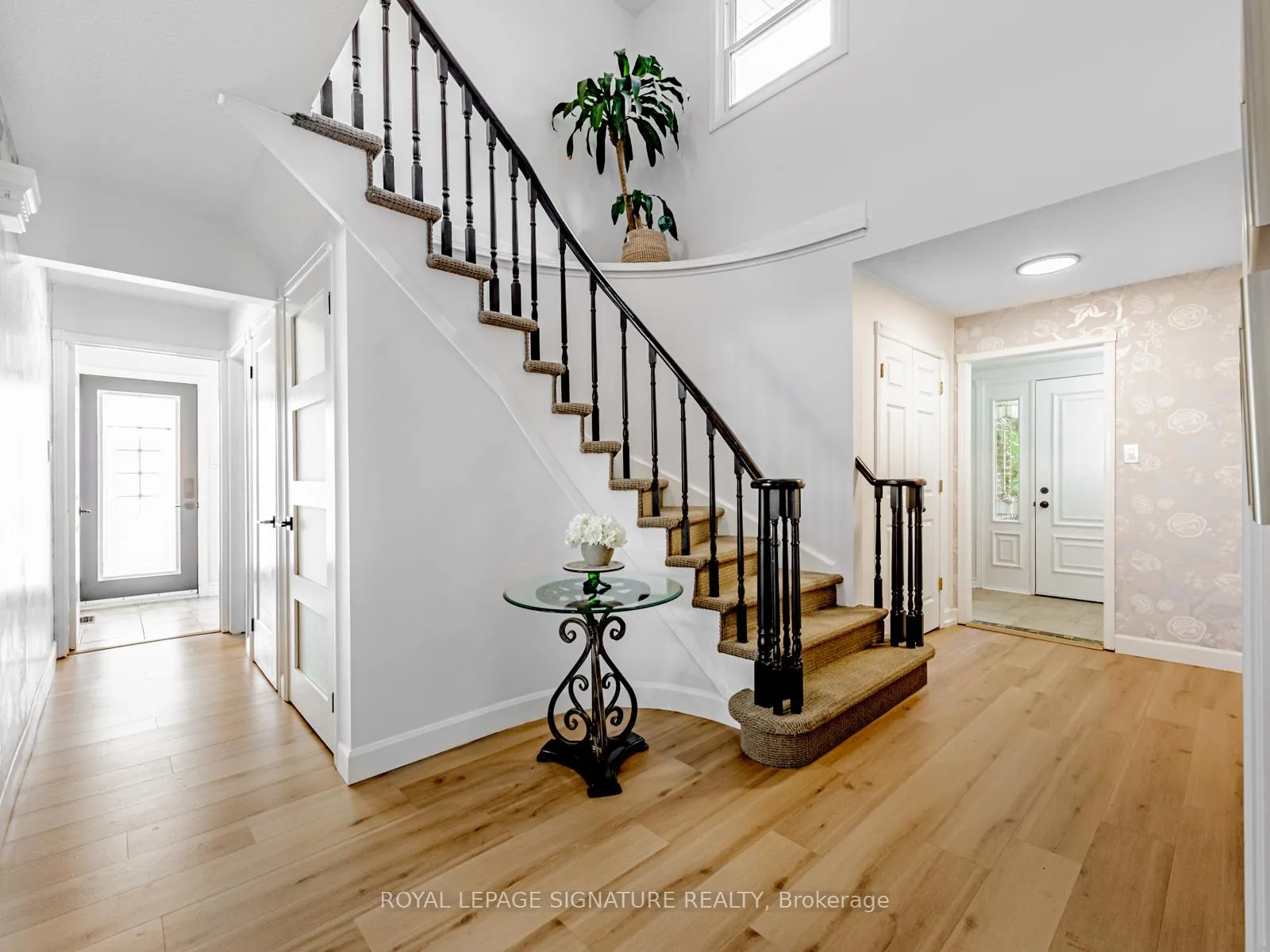 Photo 10 of 21 Emeline Crescent, Markham, Markham Village — HOMEH