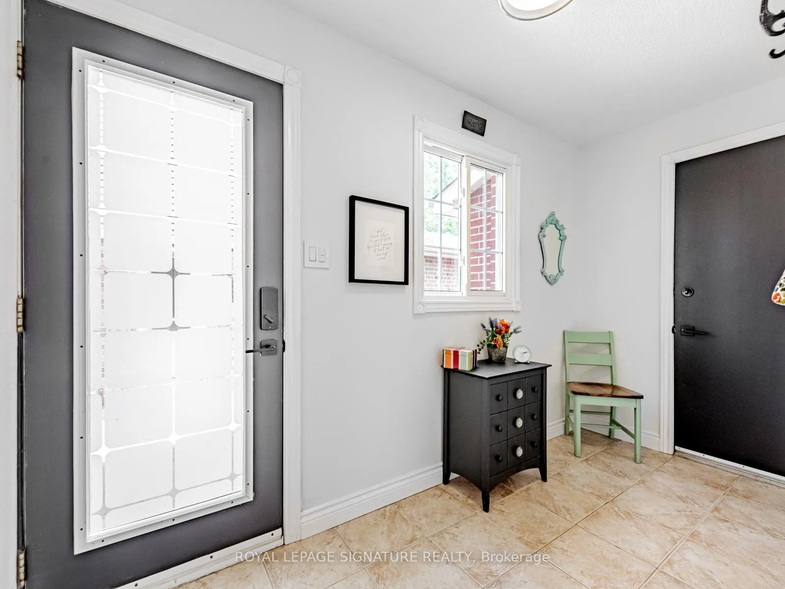 Photo 16 of 21 Emeline Crescent, Markham, Markham Village — HOMEH