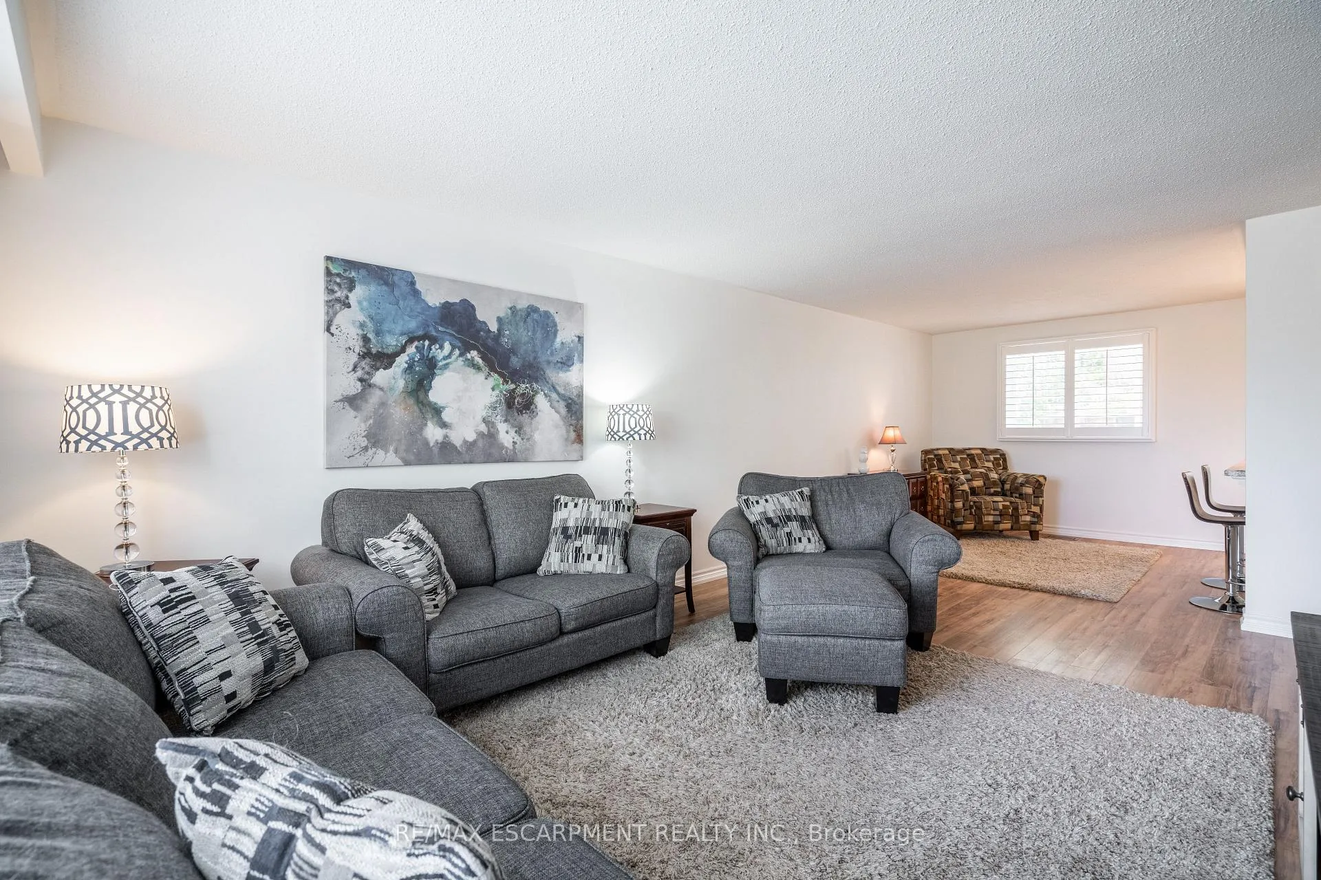 Photo 18 of 34 Palm Court, Hamilton, Stoney Creek — HOMEH