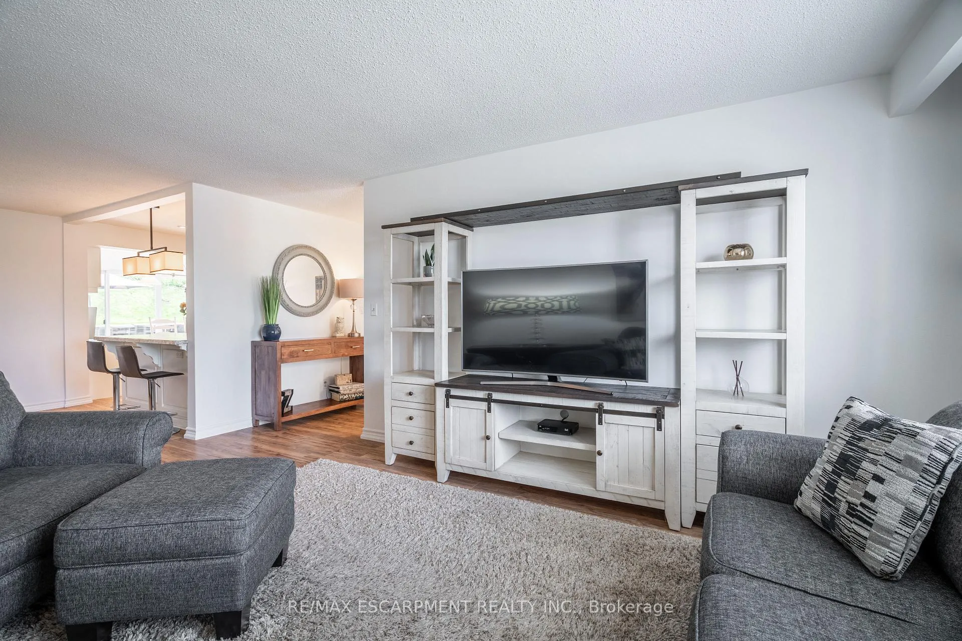 Photo 19 of 34 Palm Court, Hamilton, Stoney Creek — HOMEH