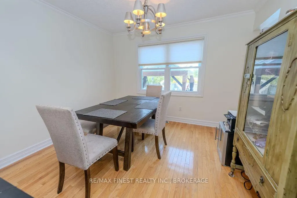 Photo 11 of 1106 Wintergreen Crescent, Kingston, City Northwest — HOMEH