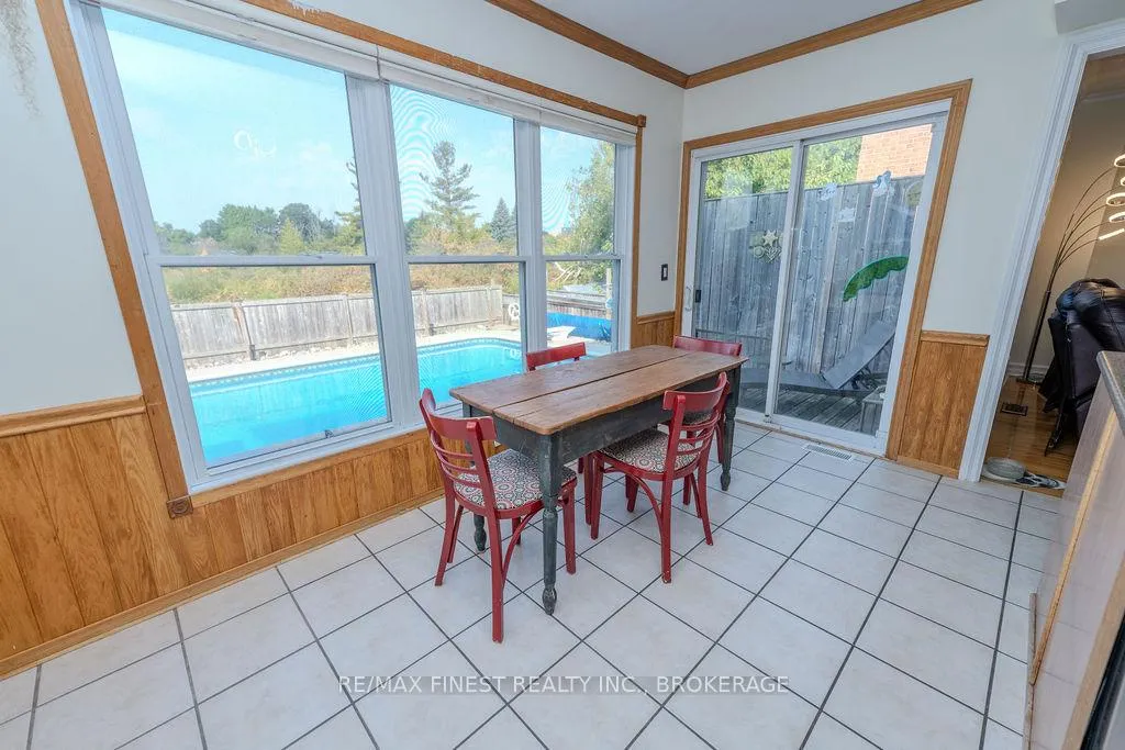Photo 13 of 1106 Wintergreen Crescent, Kingston, City Northwest — HOMEH