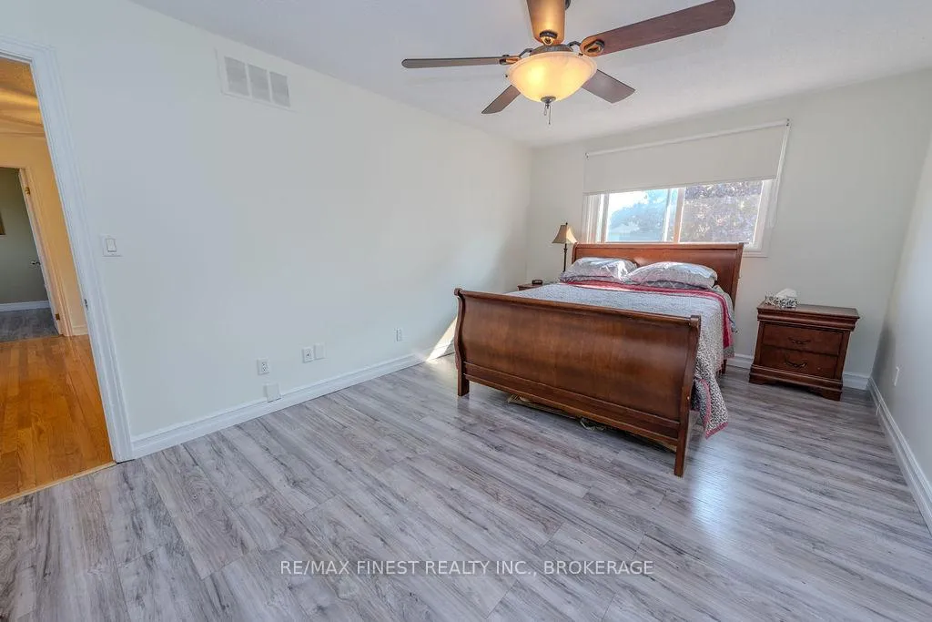 Photo 21 of 1106 Wintergreen Crescent, Kingston, City Northwest — HOMEH