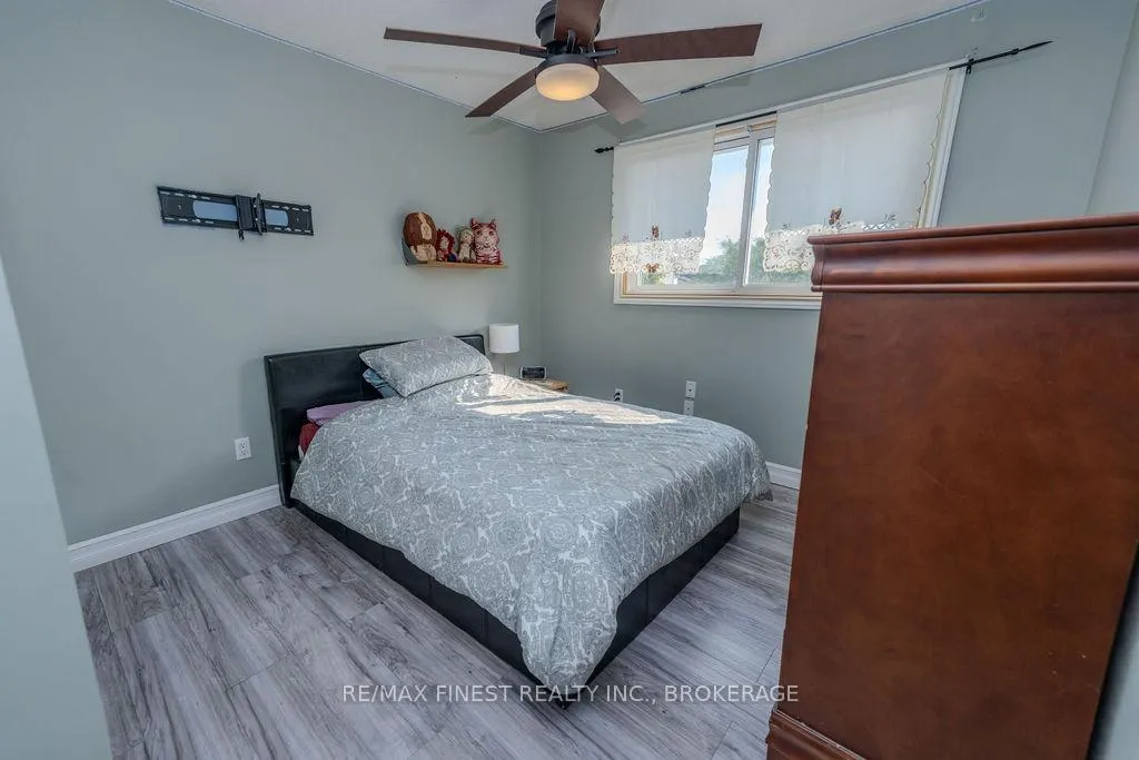 Photo 26 of 1106 Wintergreen Crescent, Kingston, City Northwest — HOMEH