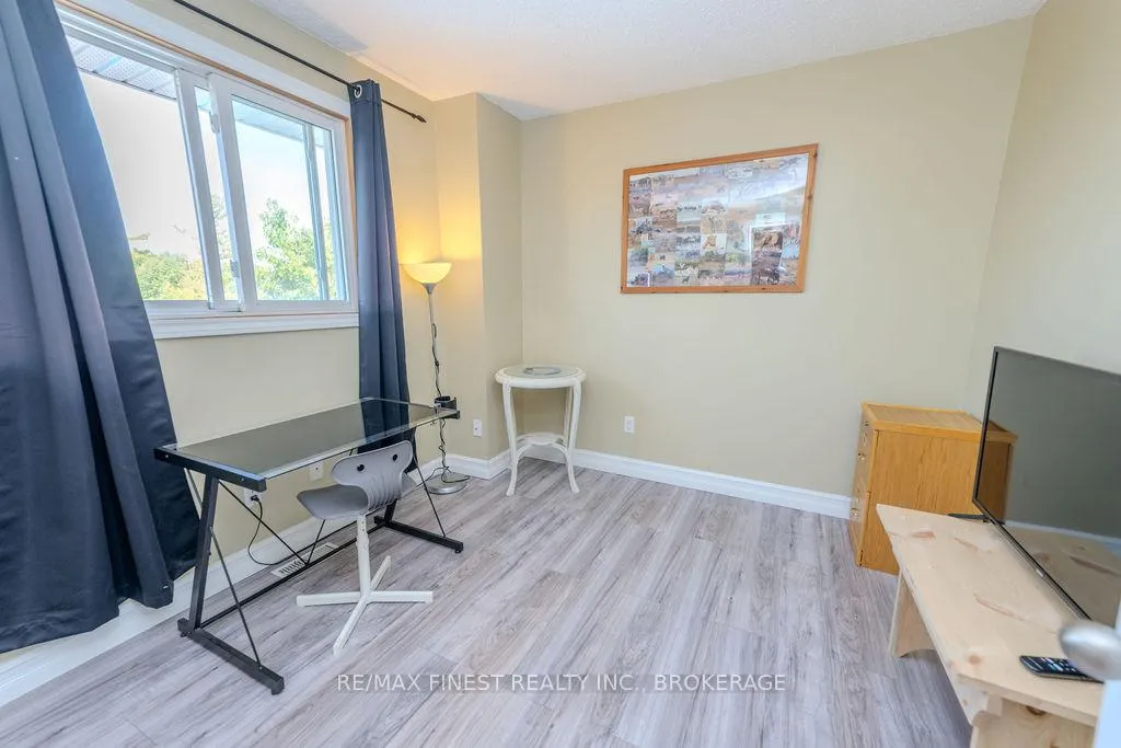 Photo 29 of 1106 Wintergreen Crescent, Kingston, City Northwest — HOMEH