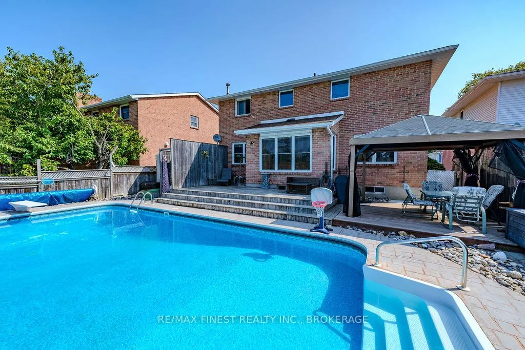Photo 38 of 1106 Wintergreen Crescent, Kingston, City Northwest — HOMEH