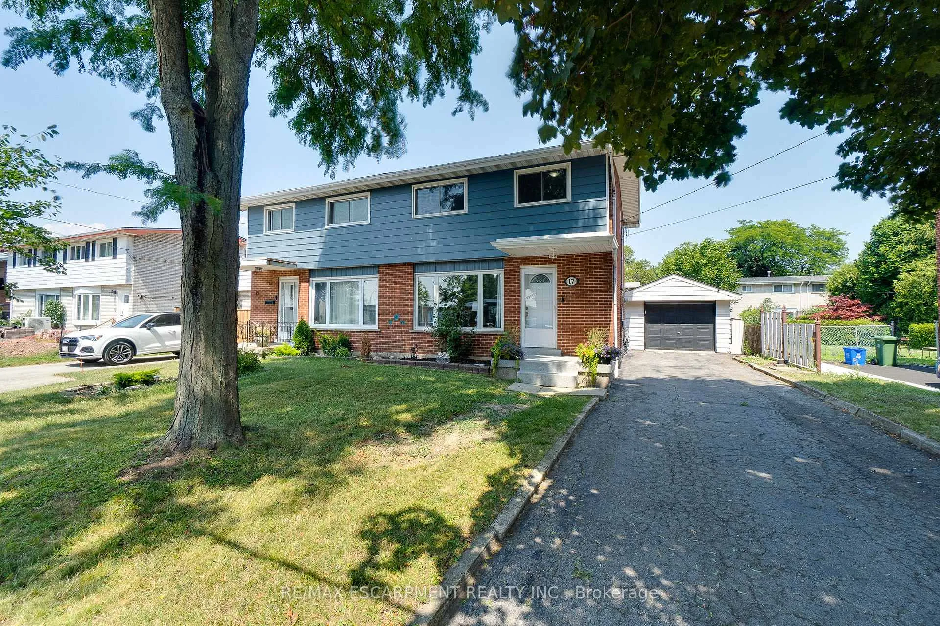 Photo 2 of 17 Ronaldshay Avenue, Hamilton, Greeningdon — HOMEH