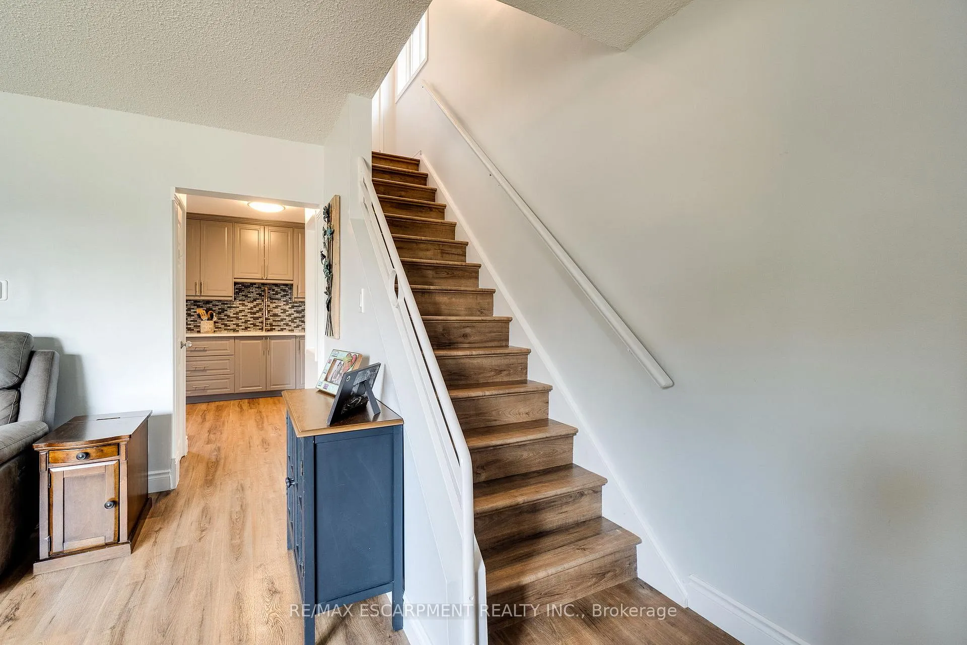 Photo 17 of 17 Ronaldshay Avenue, Hamilton, Greeningdon — HOMEH
