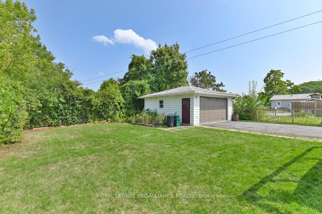 Photo 35 of 13 Lemoine Street, Belleville, Belleville Ward — HOMEH
