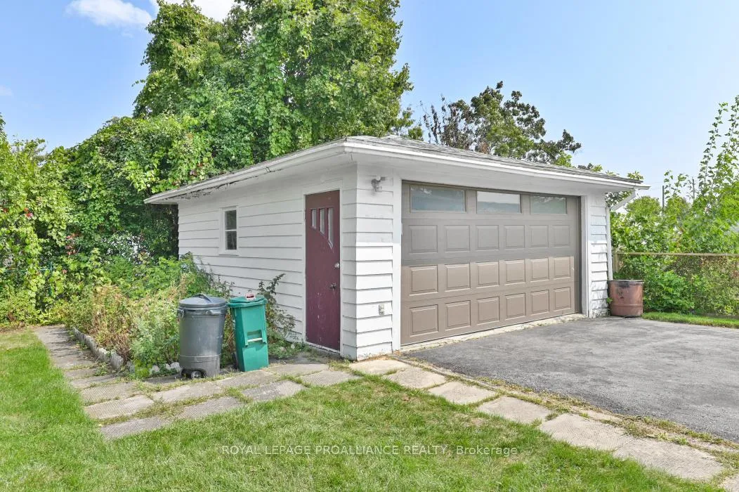 Photo 39 of 13 Lemoine Street, Belleville, Belleville Ward — HOMEH