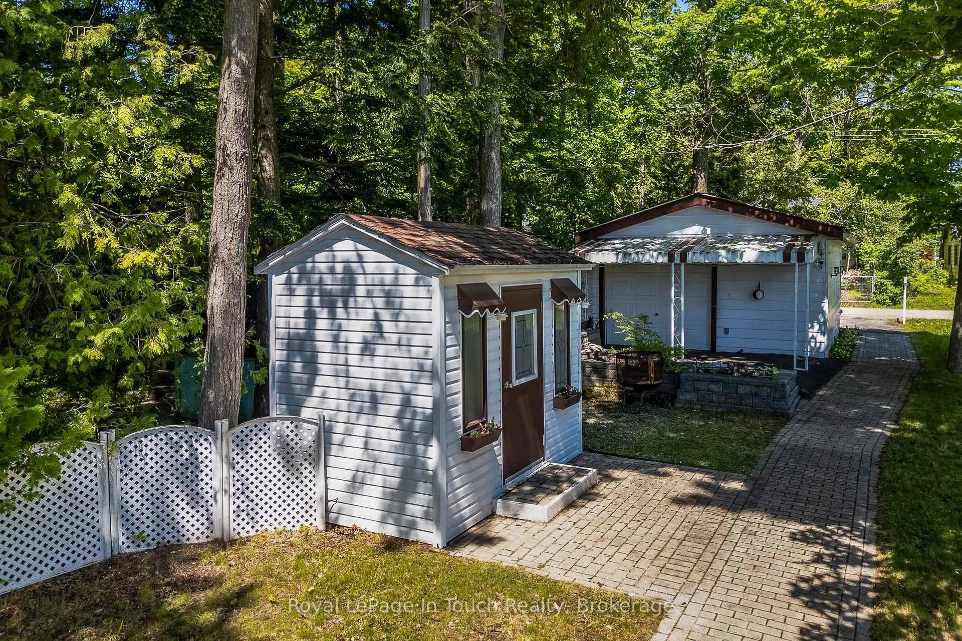 Photo 13 of 24 Belgrove, Tiny, Rural Tiny — HOMEH