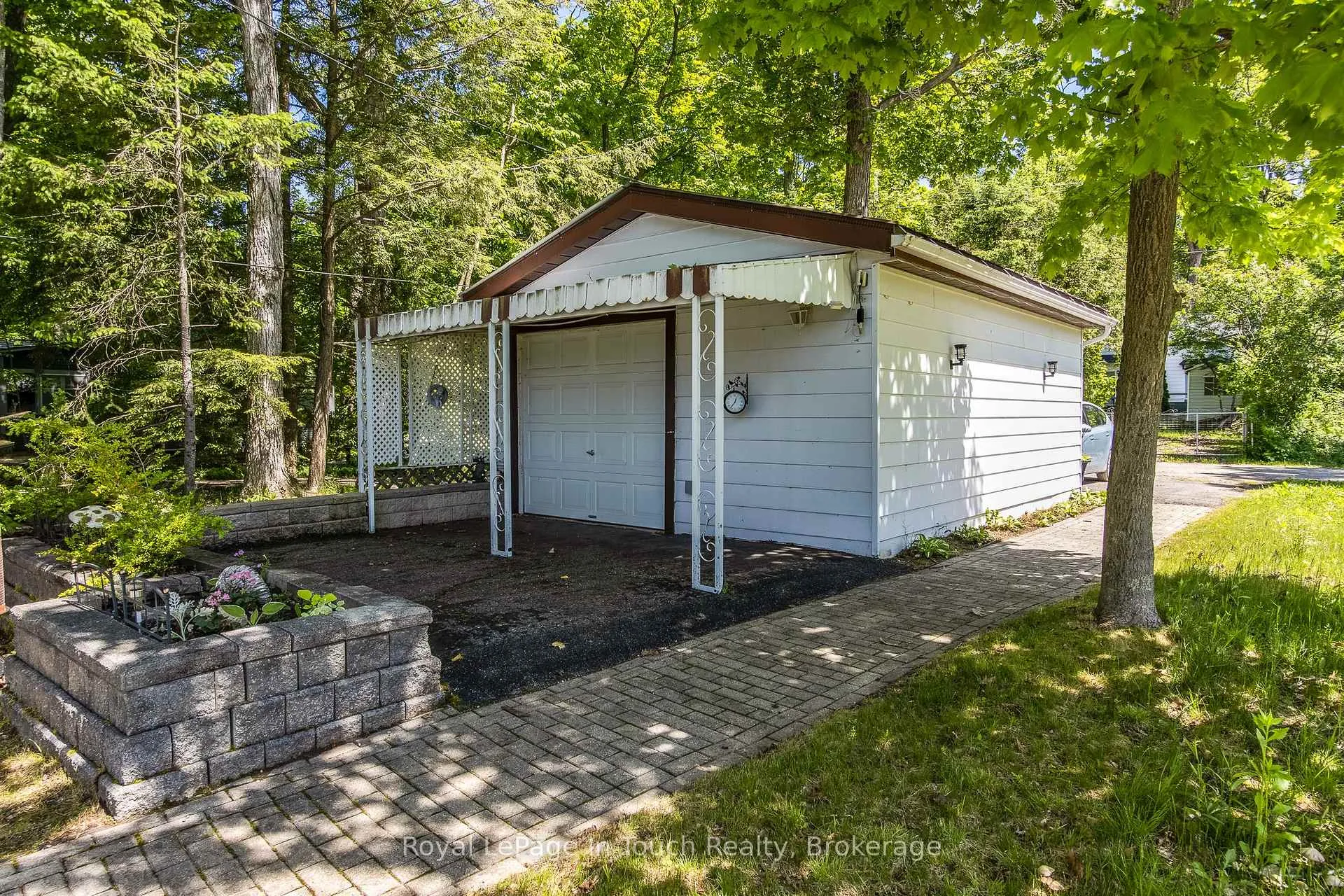 Photo 14 of 24 Belgrove, Tiny, Rural Tiny — HOMEH