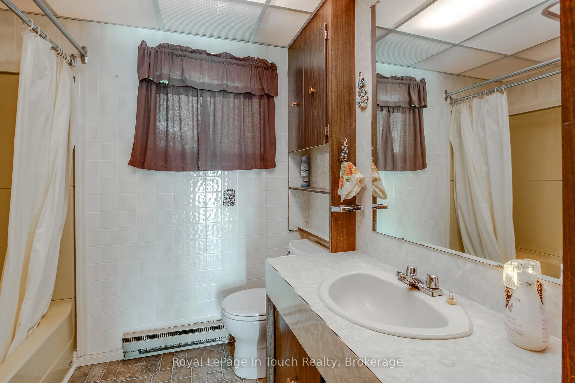 Photo 26 of 24 Belgrove, Tiny, Rural Tiny — HOMEH
