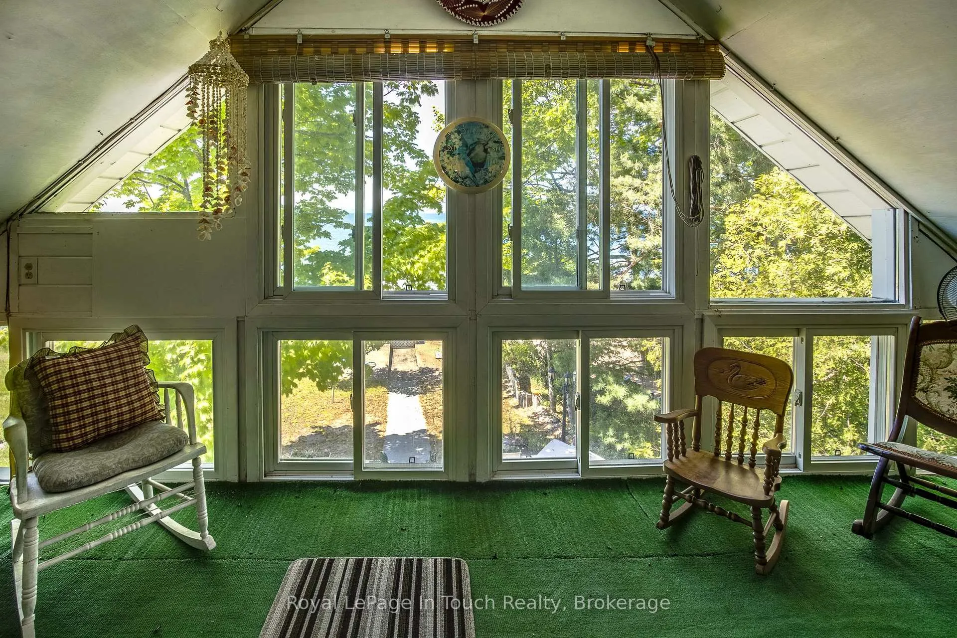 Photo 28 of 24 Belgrove, Tiny, Rural Tiny — HOMEH