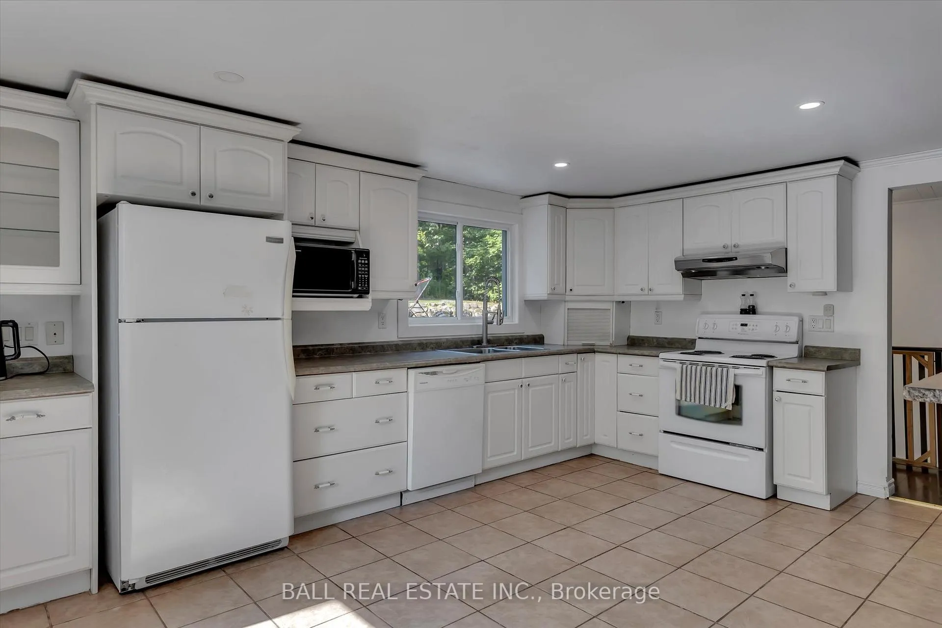 Photo 11 of 1288 Young's Cove Road, Selwyn — HOMEH