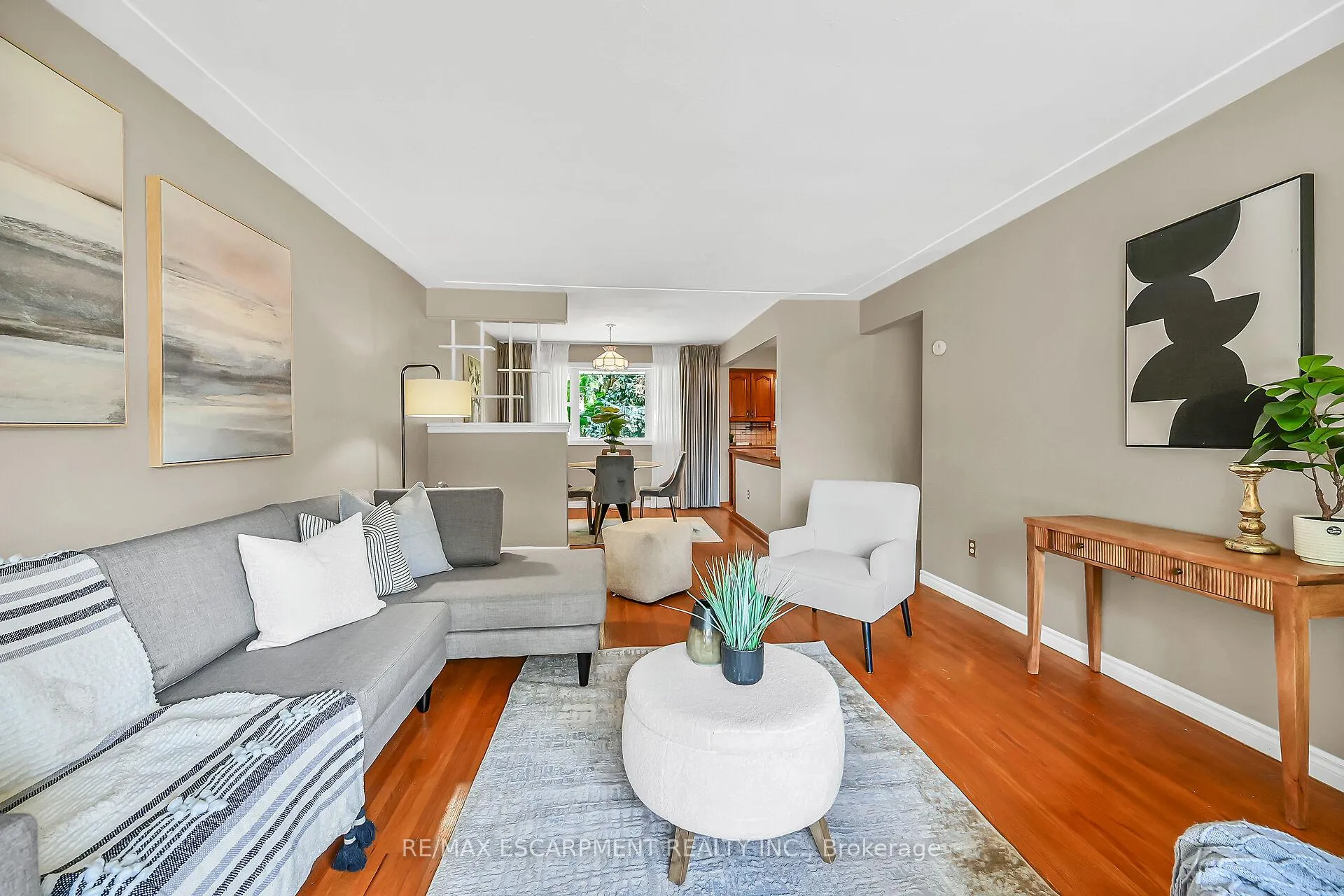 Photo 7 of 31 Belair Drive, Hamilton, Centremount — HOMEH