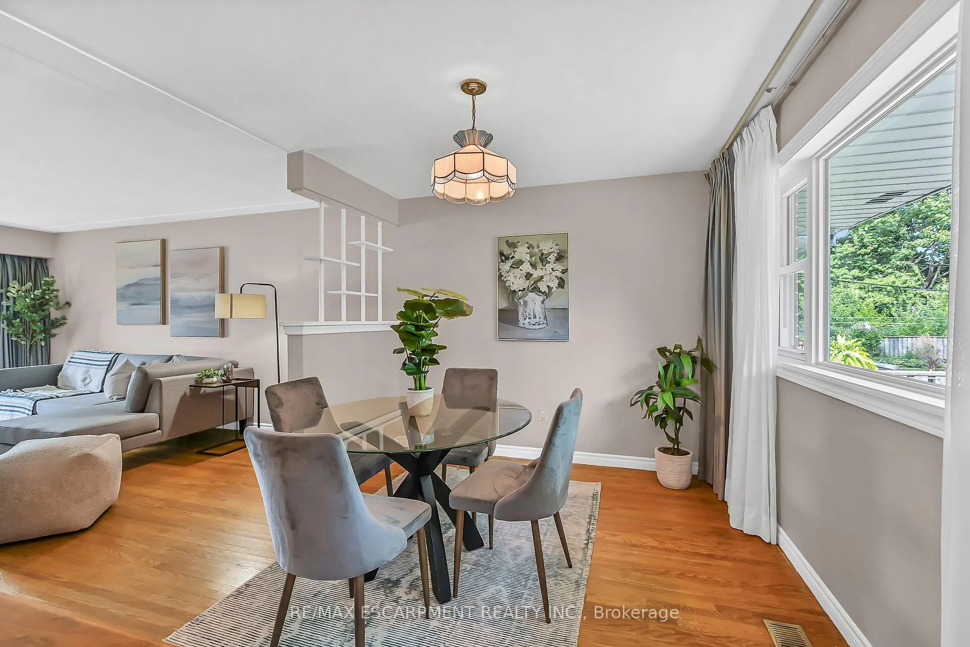 Photo 9 of 31 Belair Drive, Hamilton, Centremount — HOMEH