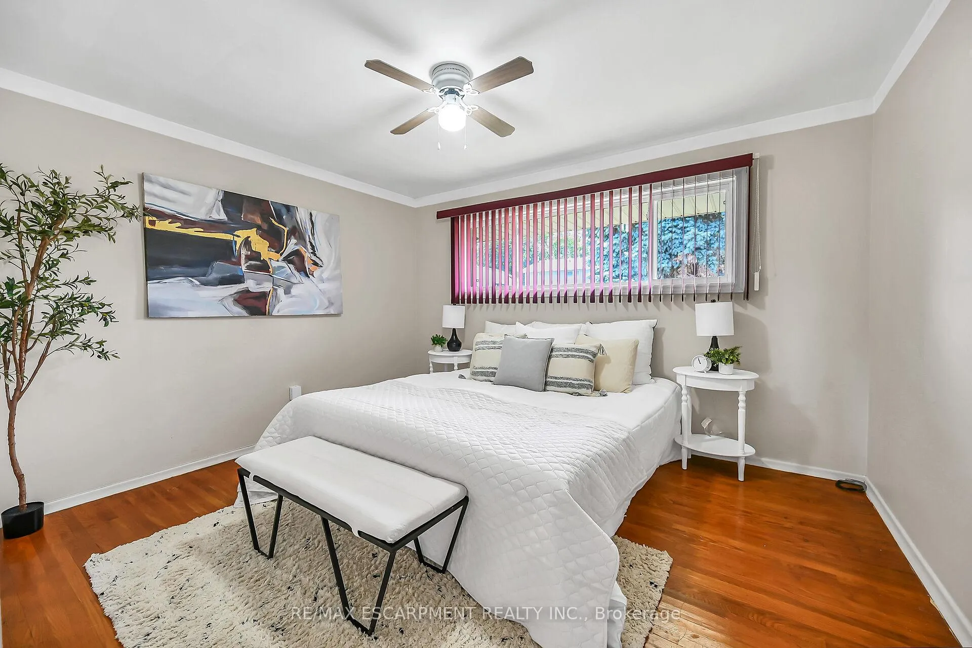 Photo 20 of 31 Belair Drive, Hamilton, Centremount — HOMEH
