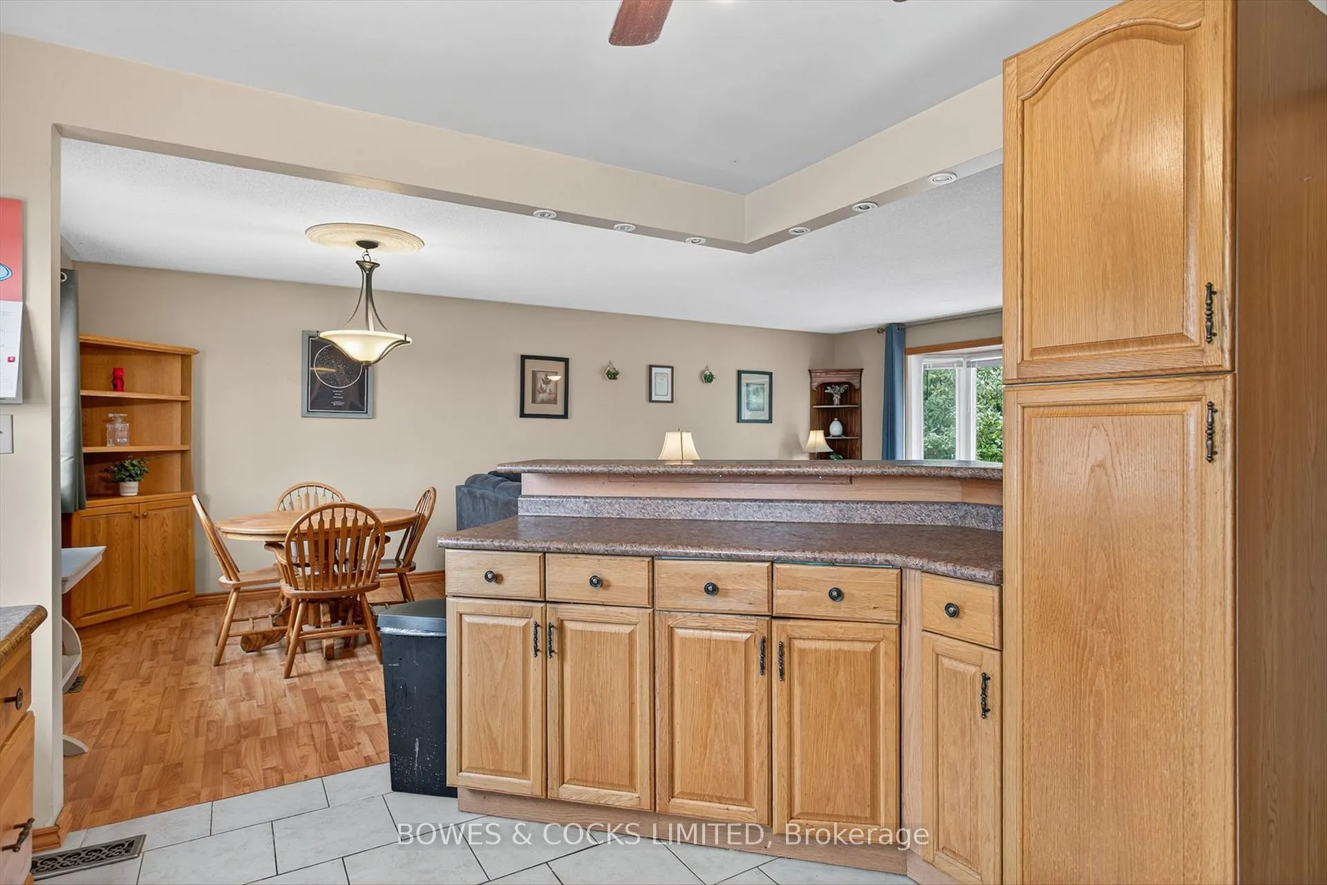 Photo 12 of 1349 Tudor Crescent, Peterborough, Ashburnham Ward 4 — HOMEH
