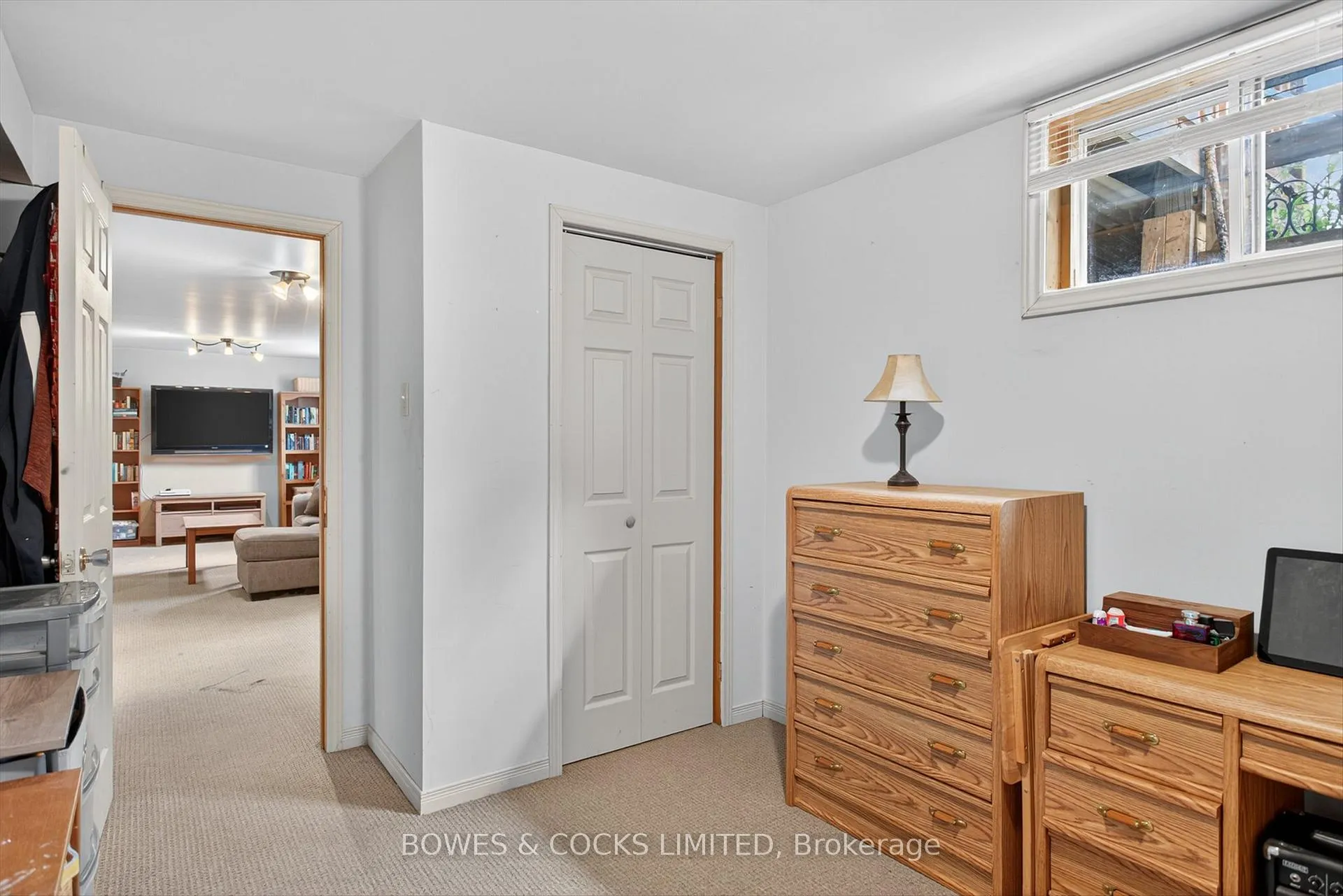 Photo 27 of 1349 Tudor Crescent, Peterborough, Ashburnham Ward 4 — HOMEH