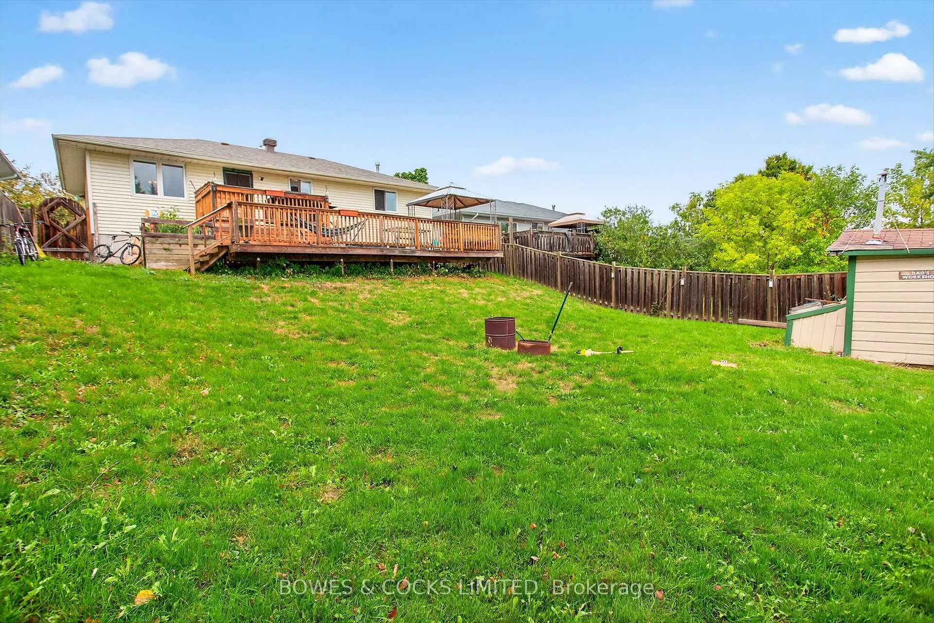 Photo 38 of 1349 Tudor Crescent, Peterborough, Ashburnham Ward 4 — HOMEH