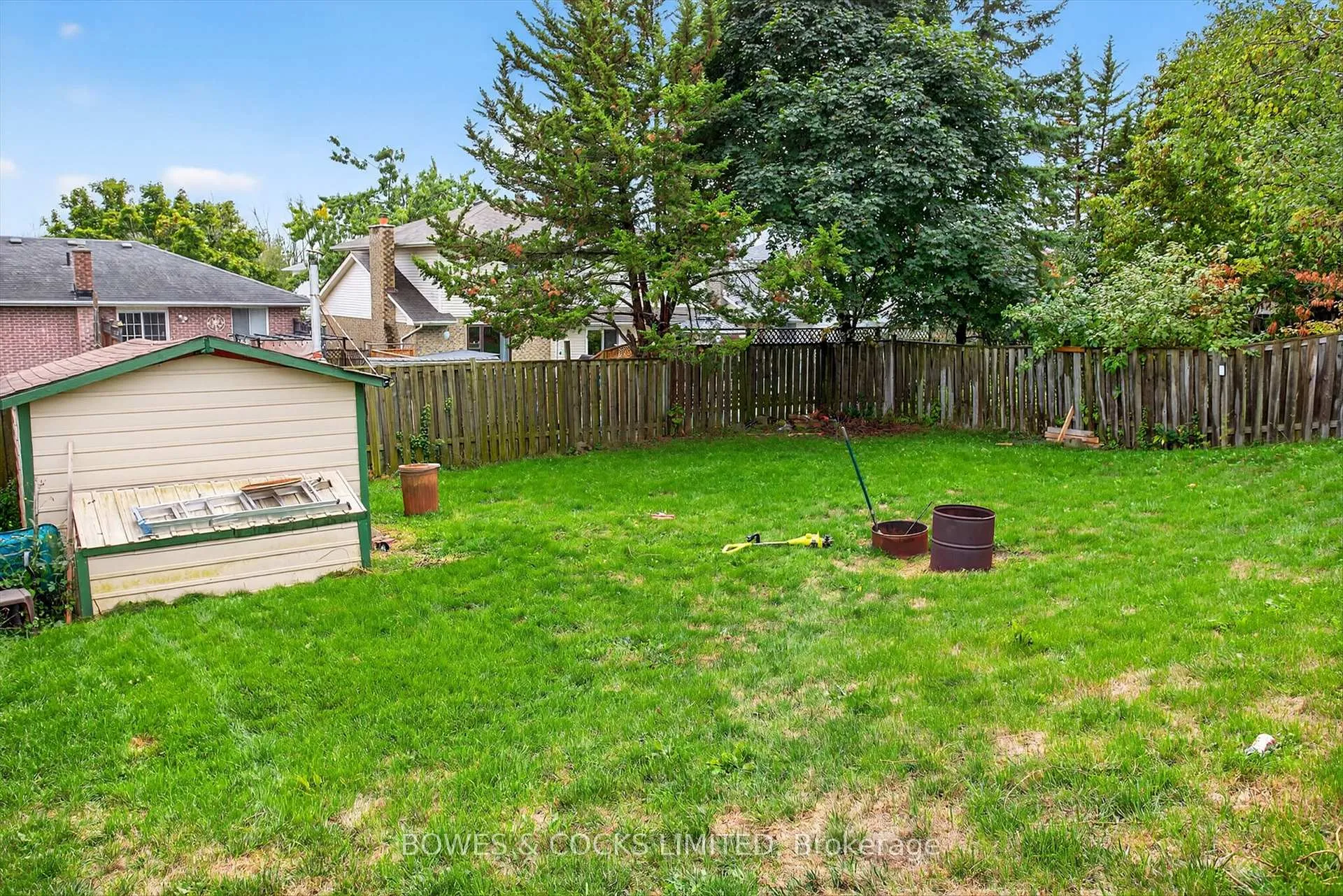 Photo 39 of 1349 Tudor Crescent, Peterborough, Ashburnham Ward 4 — HOMEH