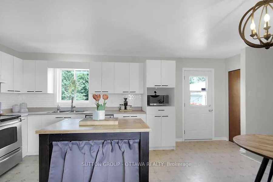Photo 5 of 16979 McNeil Road, North Stormont, North Stormont (Roxborough) Twp — HOMEH