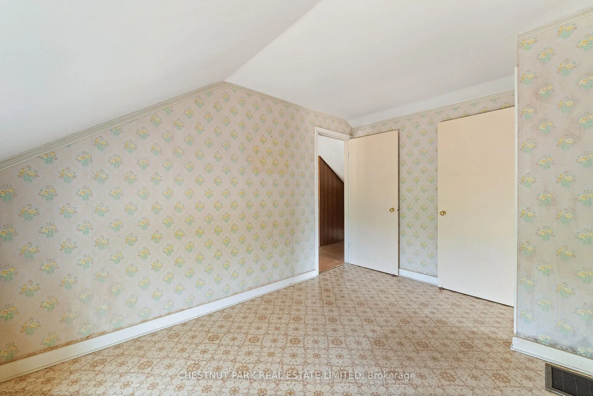 Photo 28 of 403 Closson Road, Prince Edward County, Hillier — HOMEH