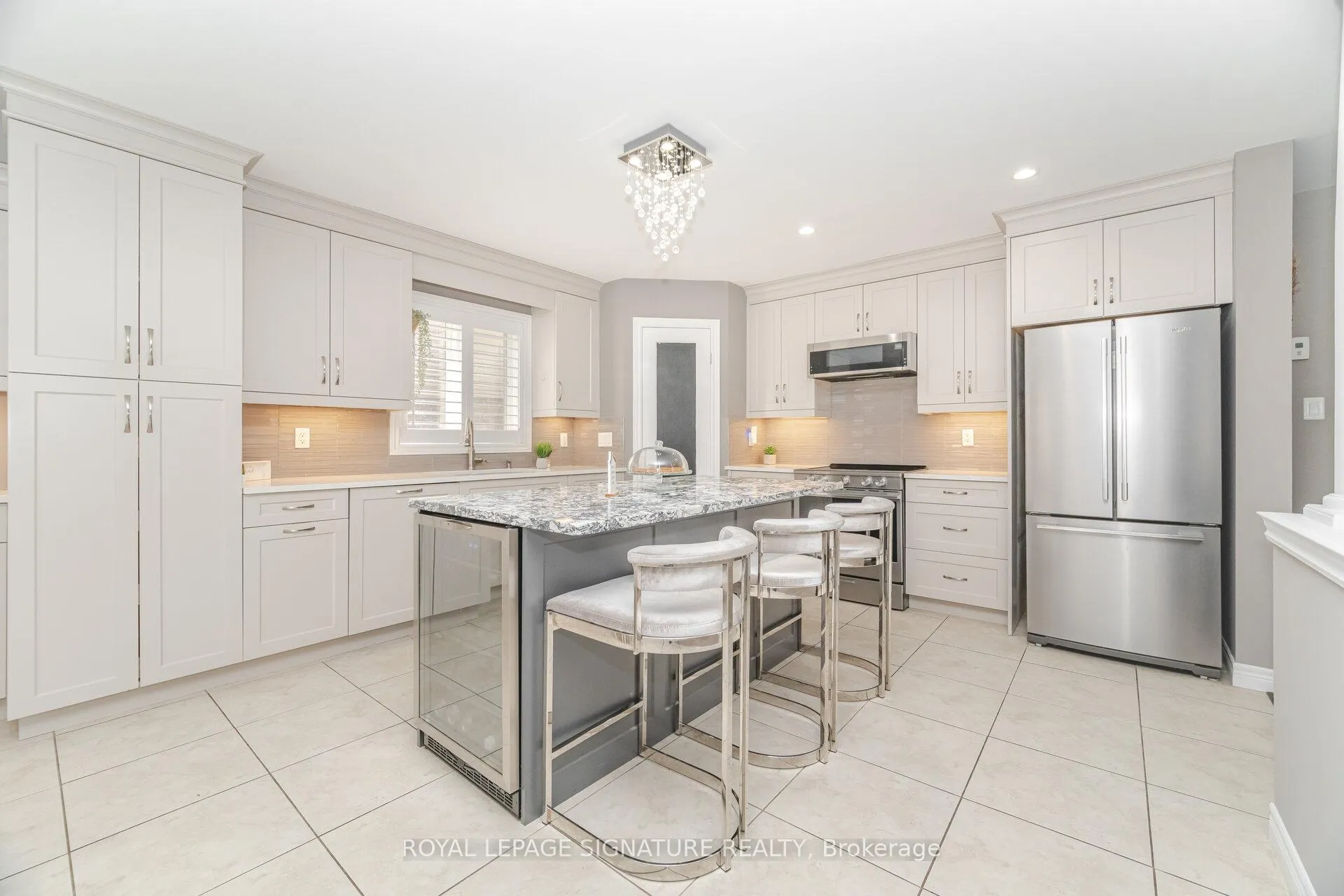 Photo 13 of 169 East 8th Street, Hamilton, Centremount — HOMEH