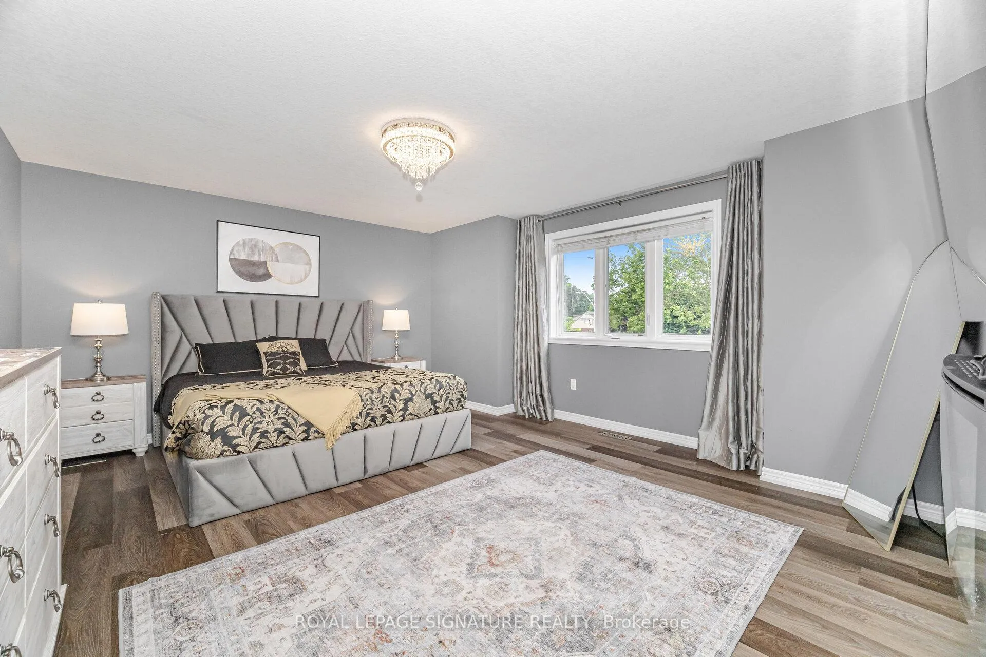 Photo 23 of 169 East 8th Street, Hamilton, Centremount — HOMEH