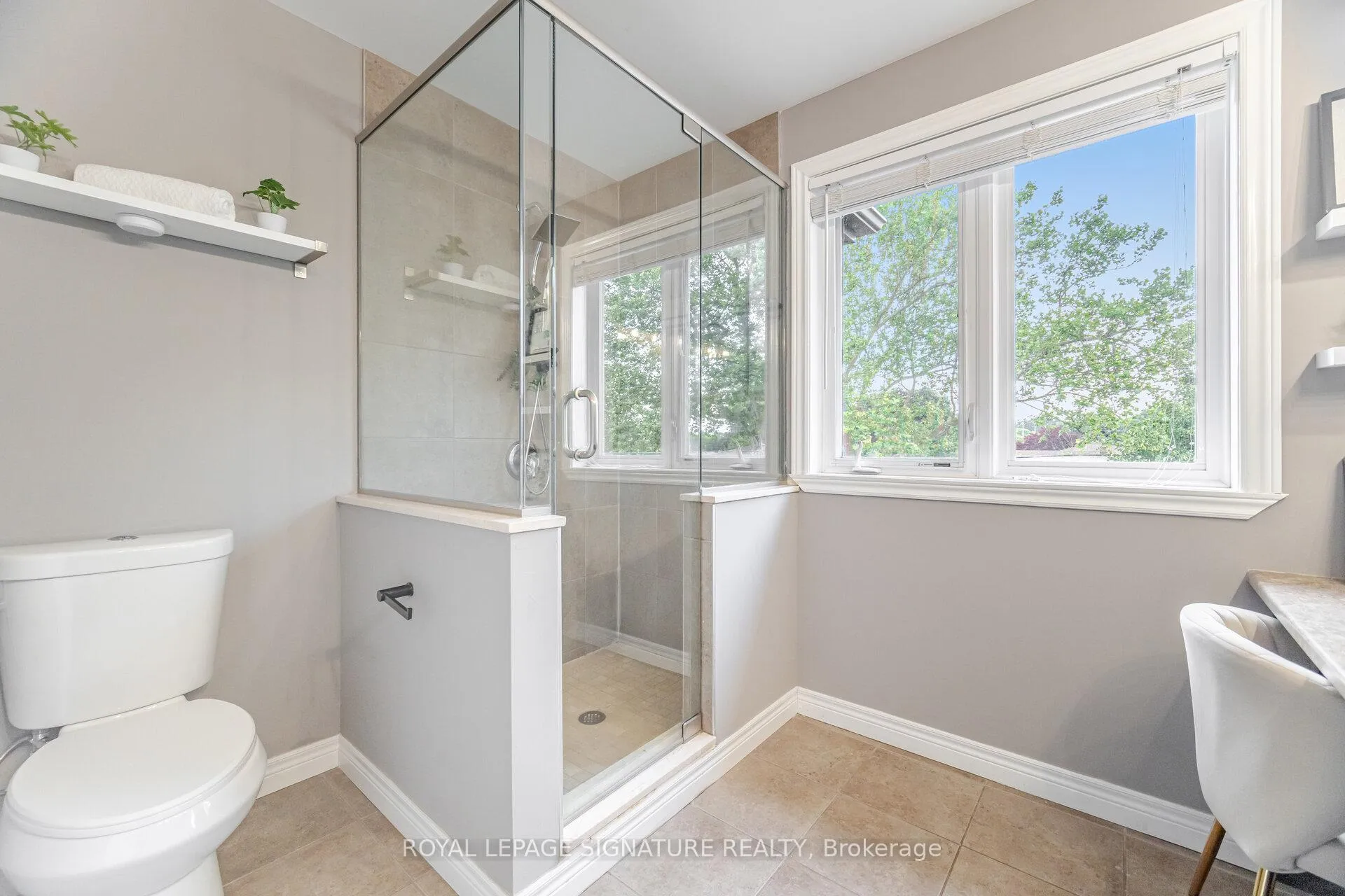 Photo 27 of 169 East 8th Street, Hamilton, Centremount — HOMEH