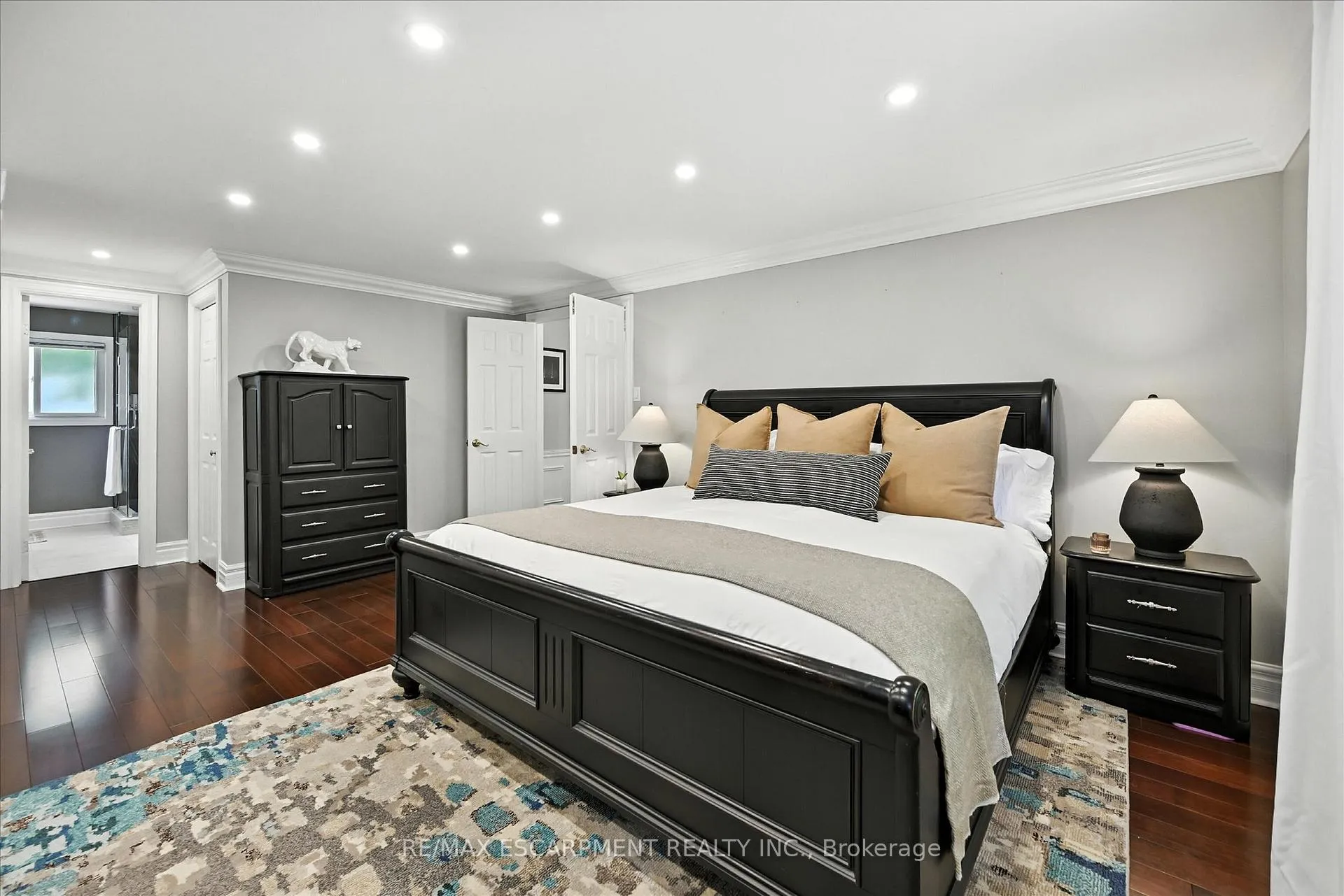 Photo 22 of 10 Yorkview Place, Hamilton, Cootes Paradise — HOMEH