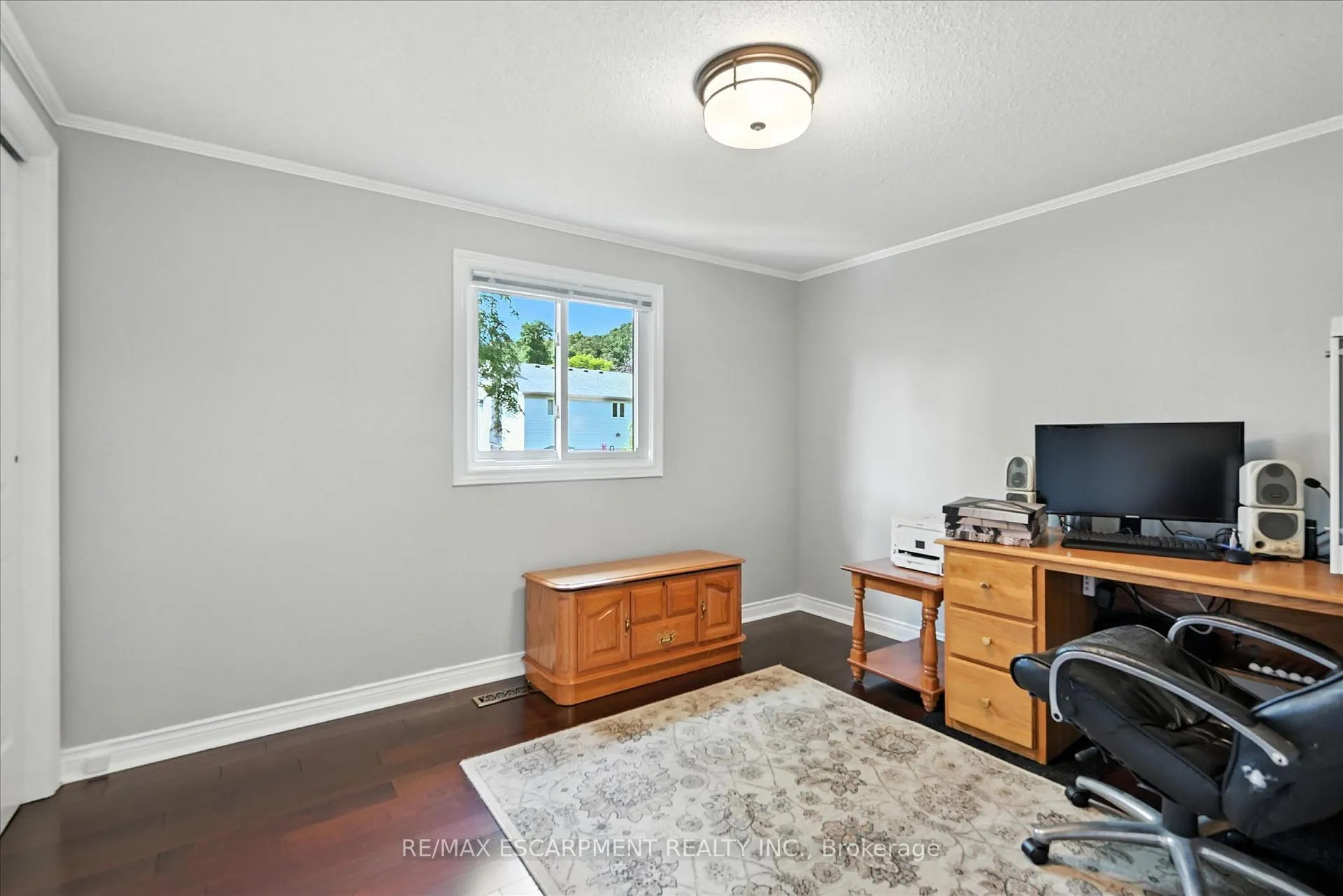 Photo 28 of 10 Yorkview Place, Hamilton, Cootes Paradise — HOMEH