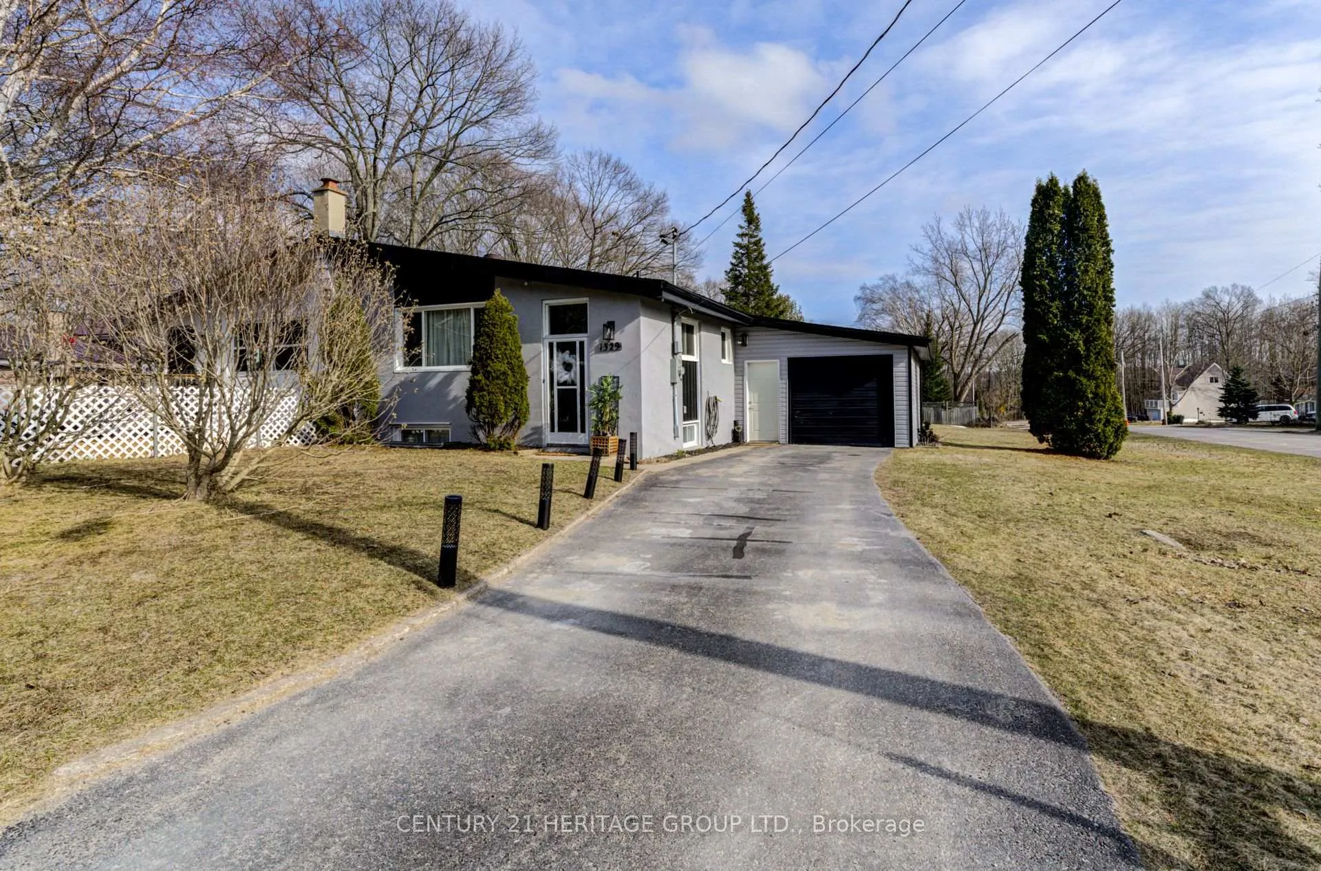 Photo 2 of 1329 Everton Road, Midland — HOMEH