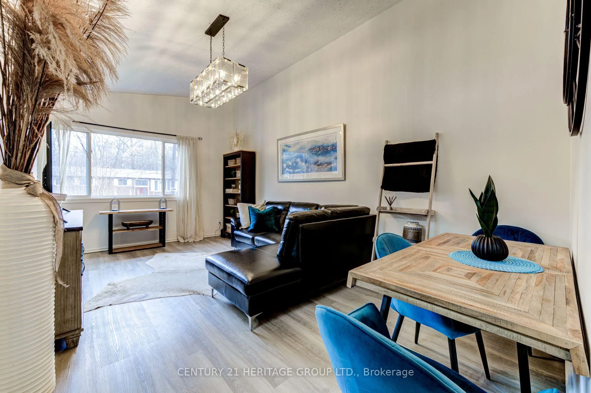 Photo 10 of 1329 Everton Road, Midland — HOMEH
