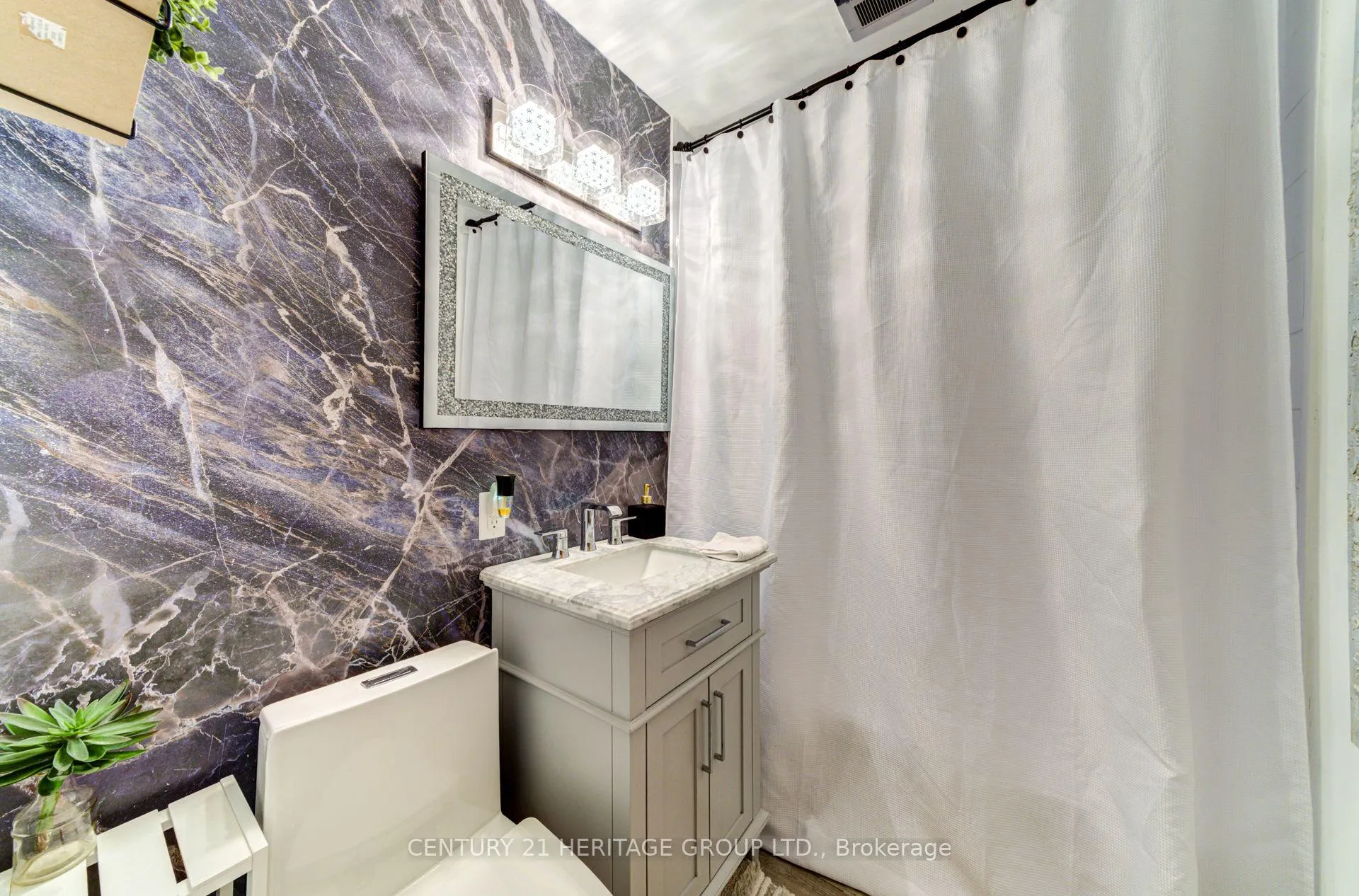 Photo 23 of 1329 Everton Road, Midland — HOMEH