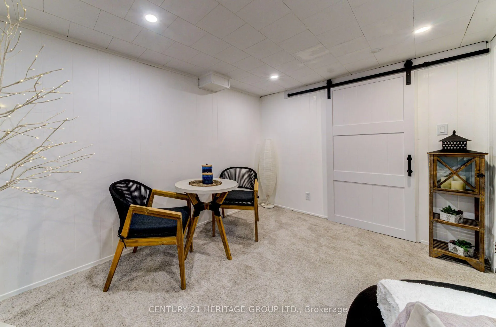 Photo 27 of 1329 Everton Road, Midland — HOMEH
