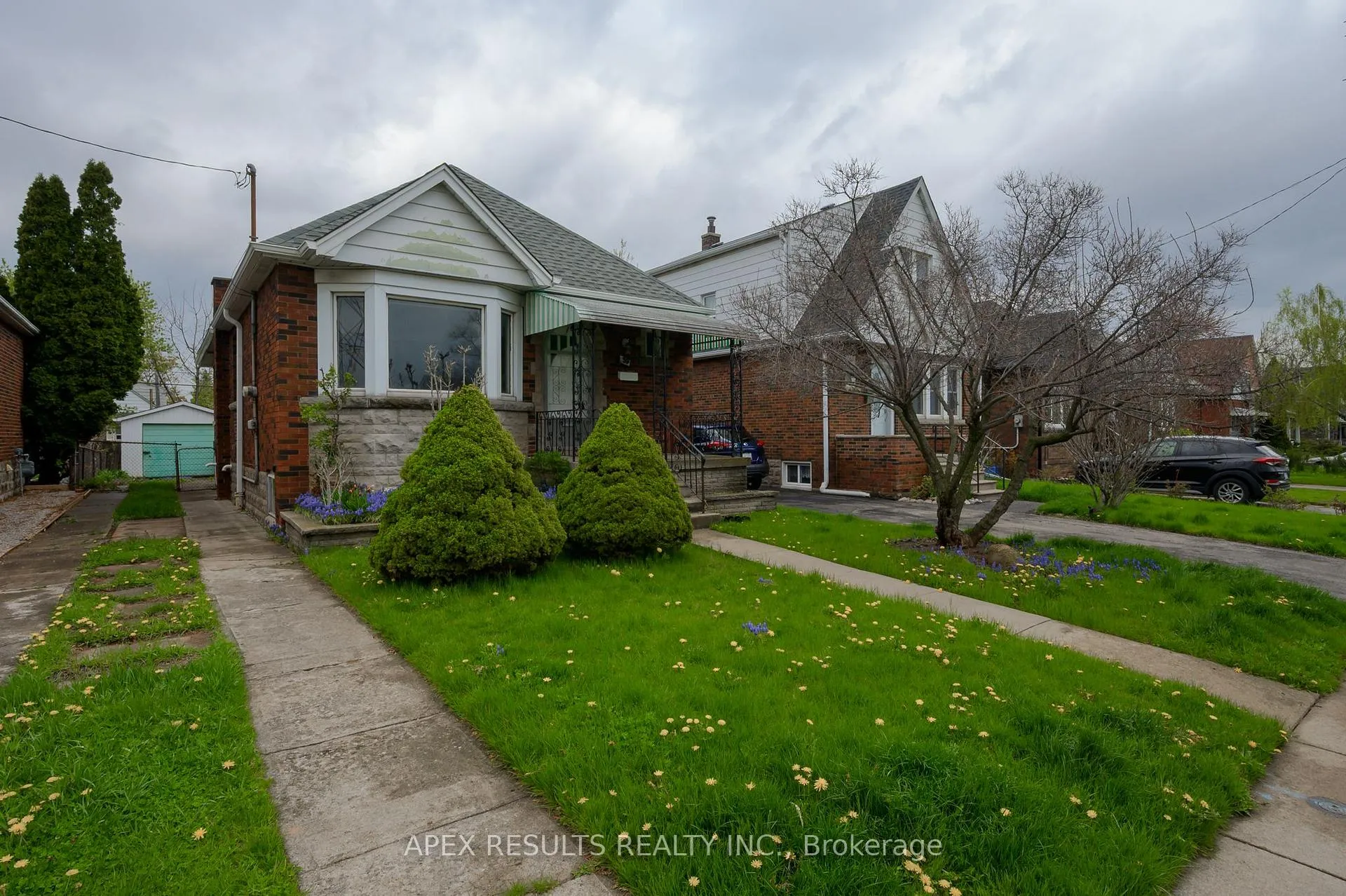 Photo 1 of 39 Strathearne Avenue, Hamilton, Homeside — HOMEH